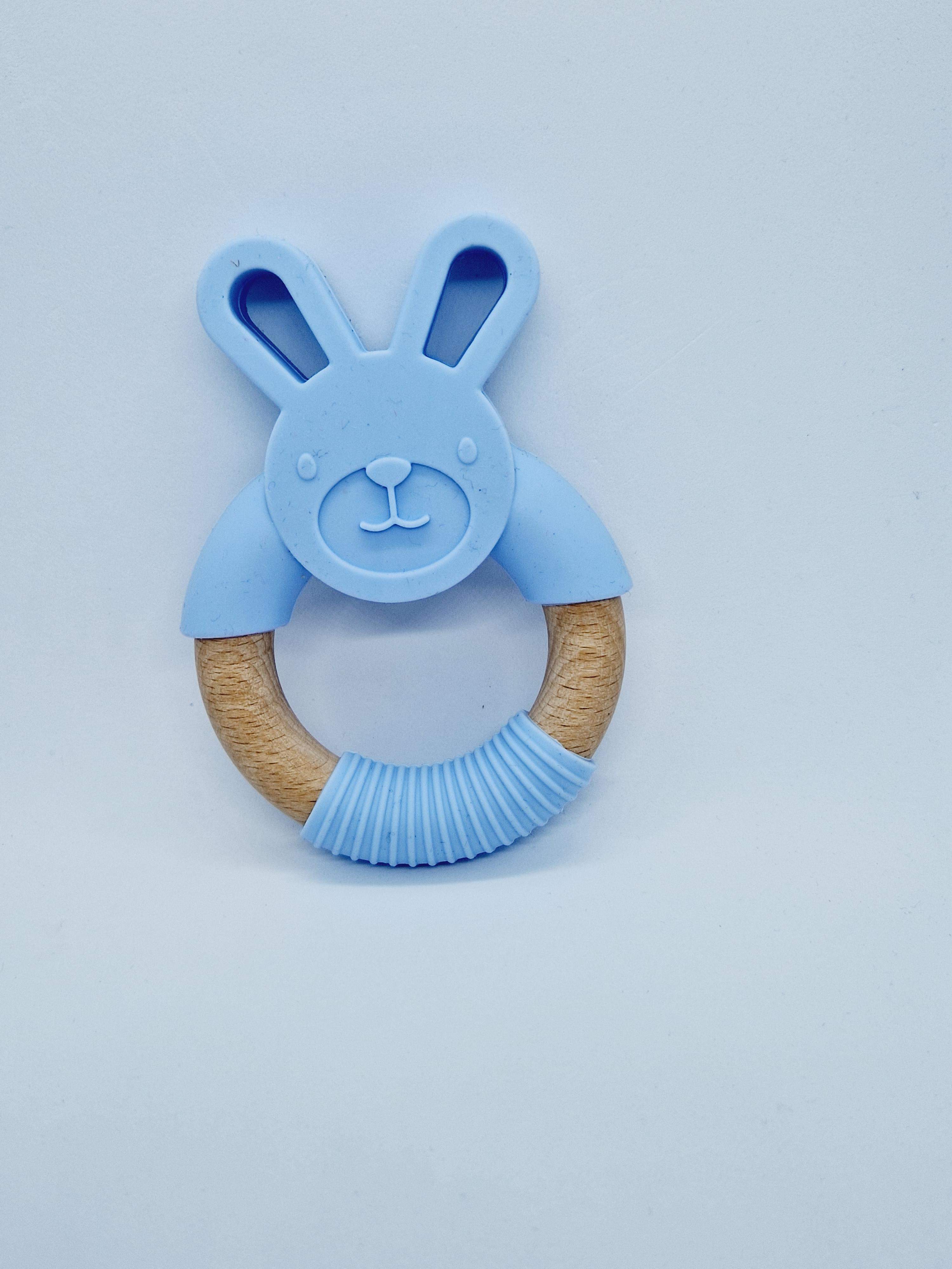 Beech wood and silicone teether