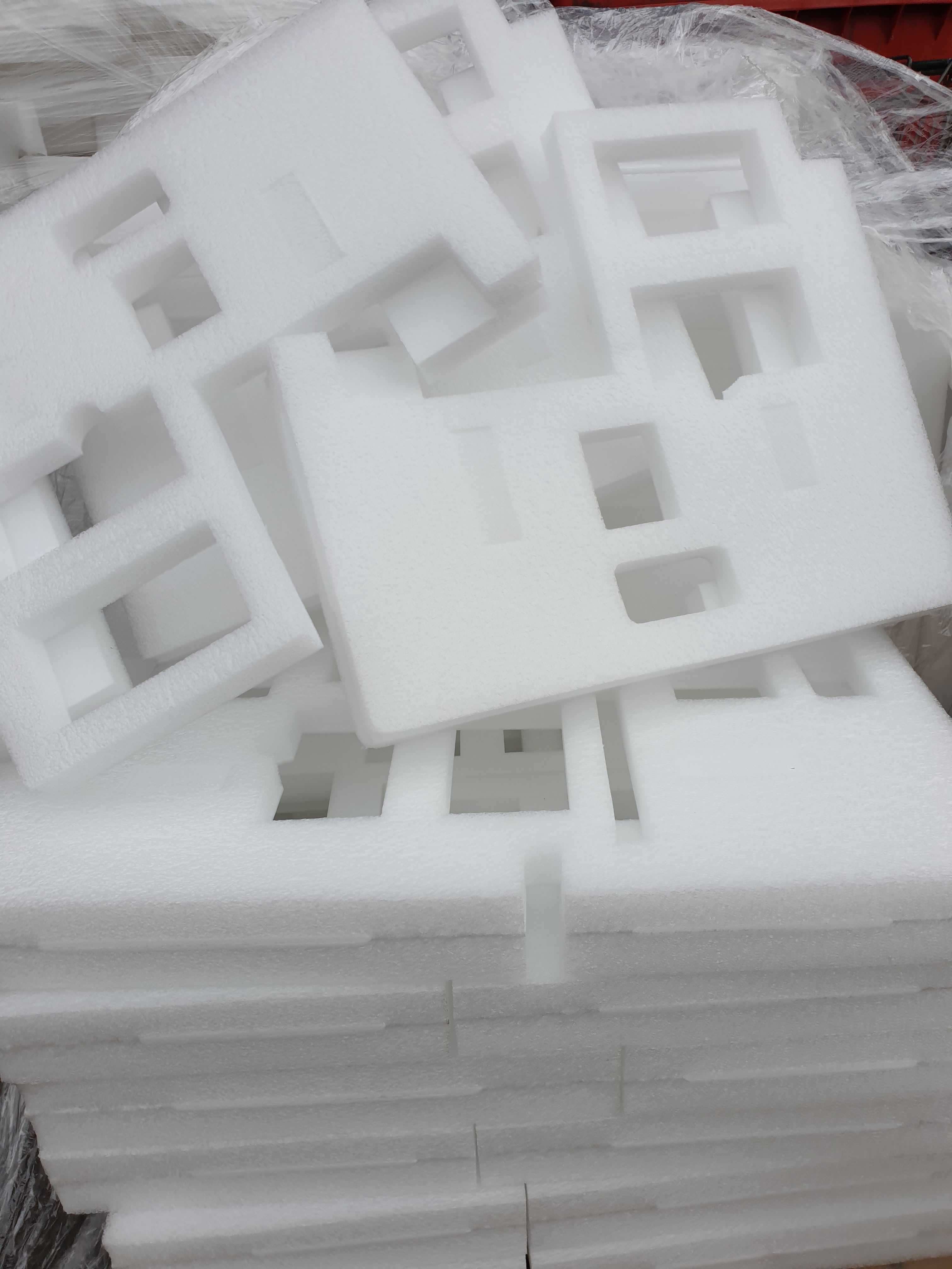 White foam inserts.jpg