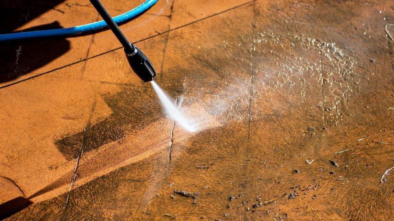 Property Maintenance, Pressure Washing, Exterior Cleaning