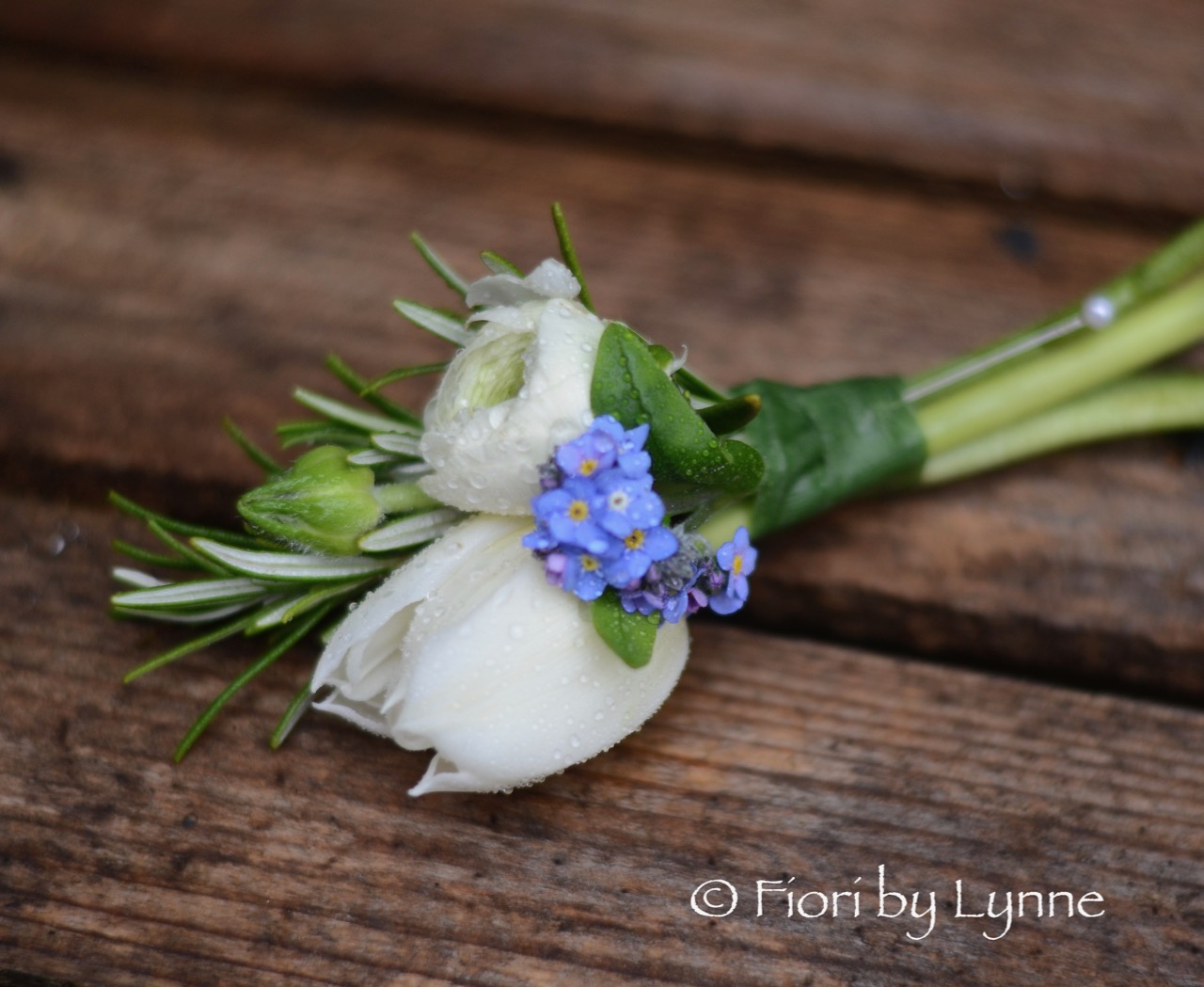 rustic,buttonhole,tulip,forget-me-not,ranunculus.jpg
