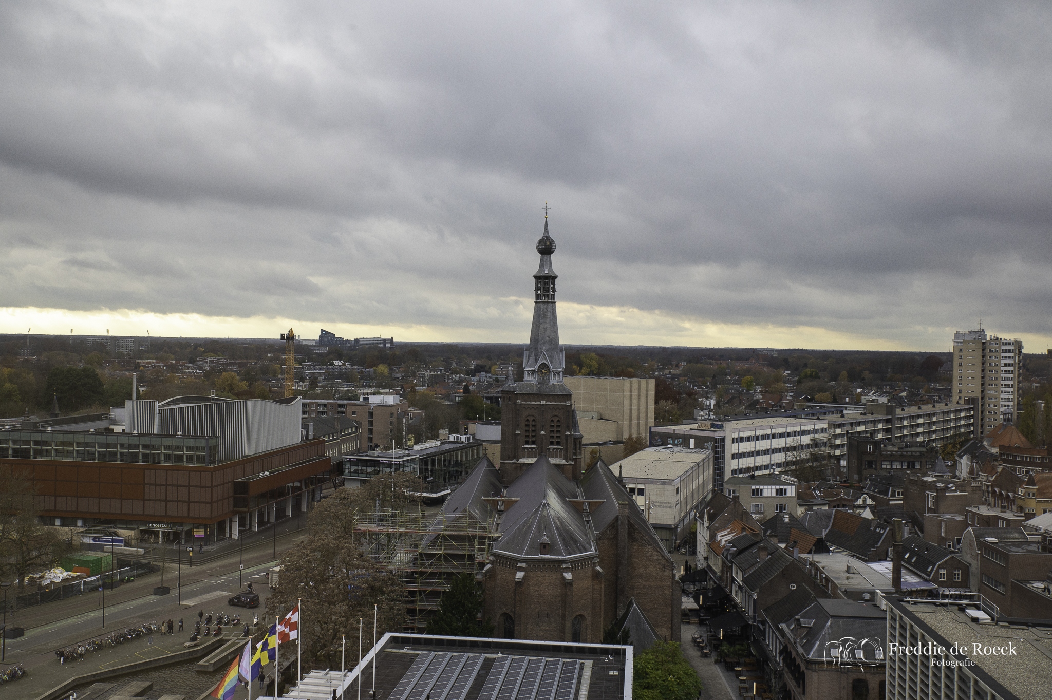 Skyline van Tilburg gezien vanuit Stadskantoor