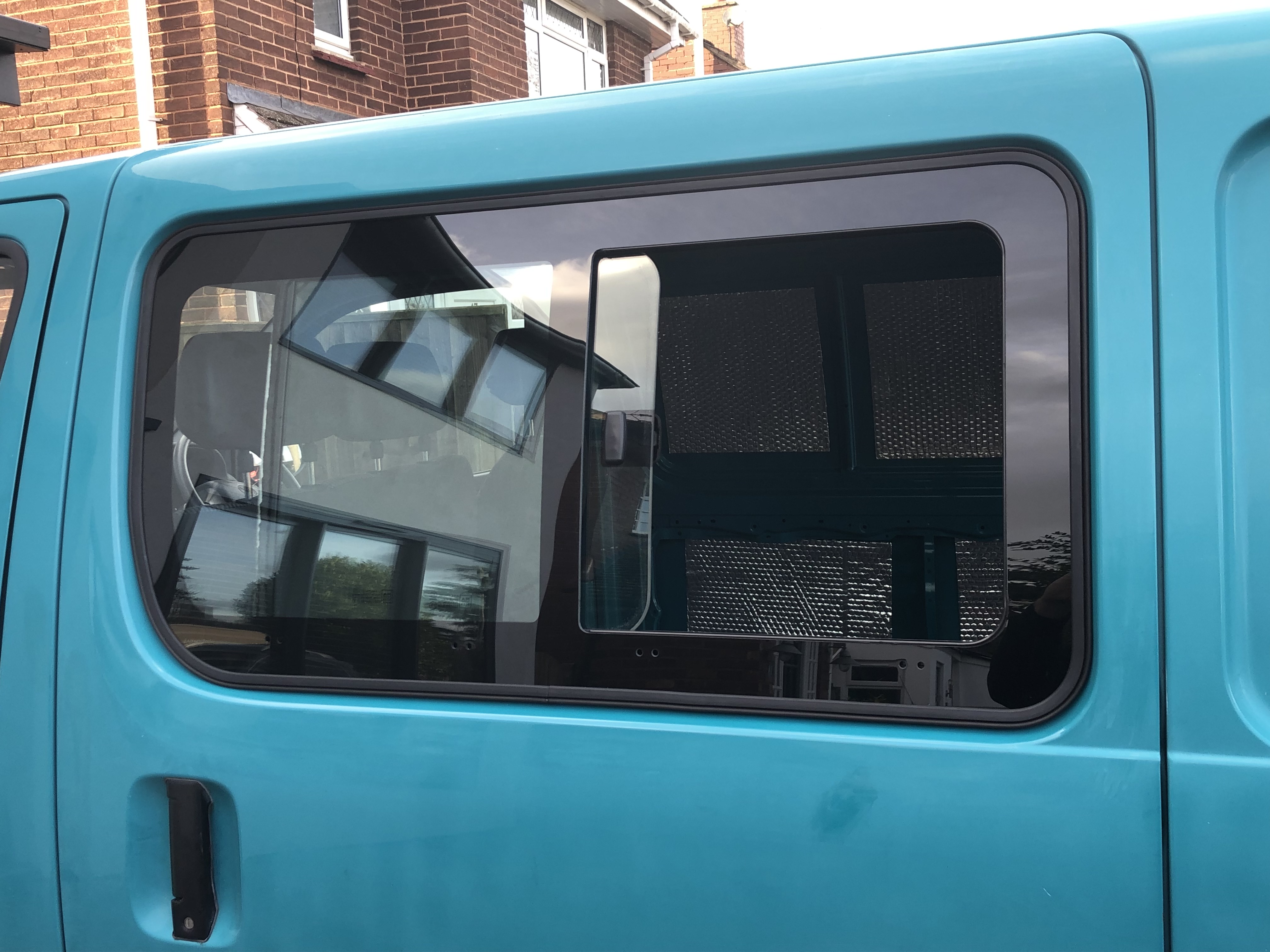 Toyota Hiace Powervan Left Front Sliding Window, Standard Green Tint