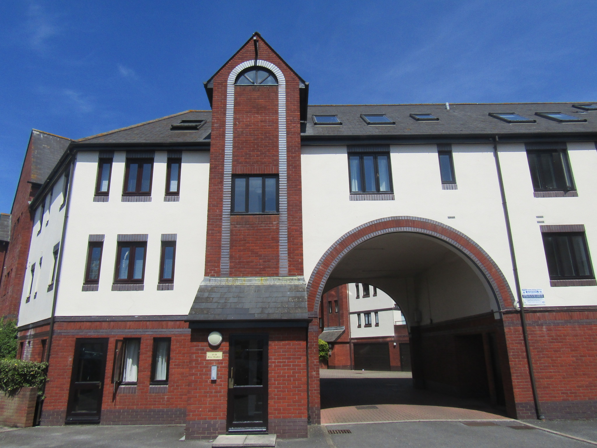 Ransoms Exeter 2 Bed Top Floor Apartment