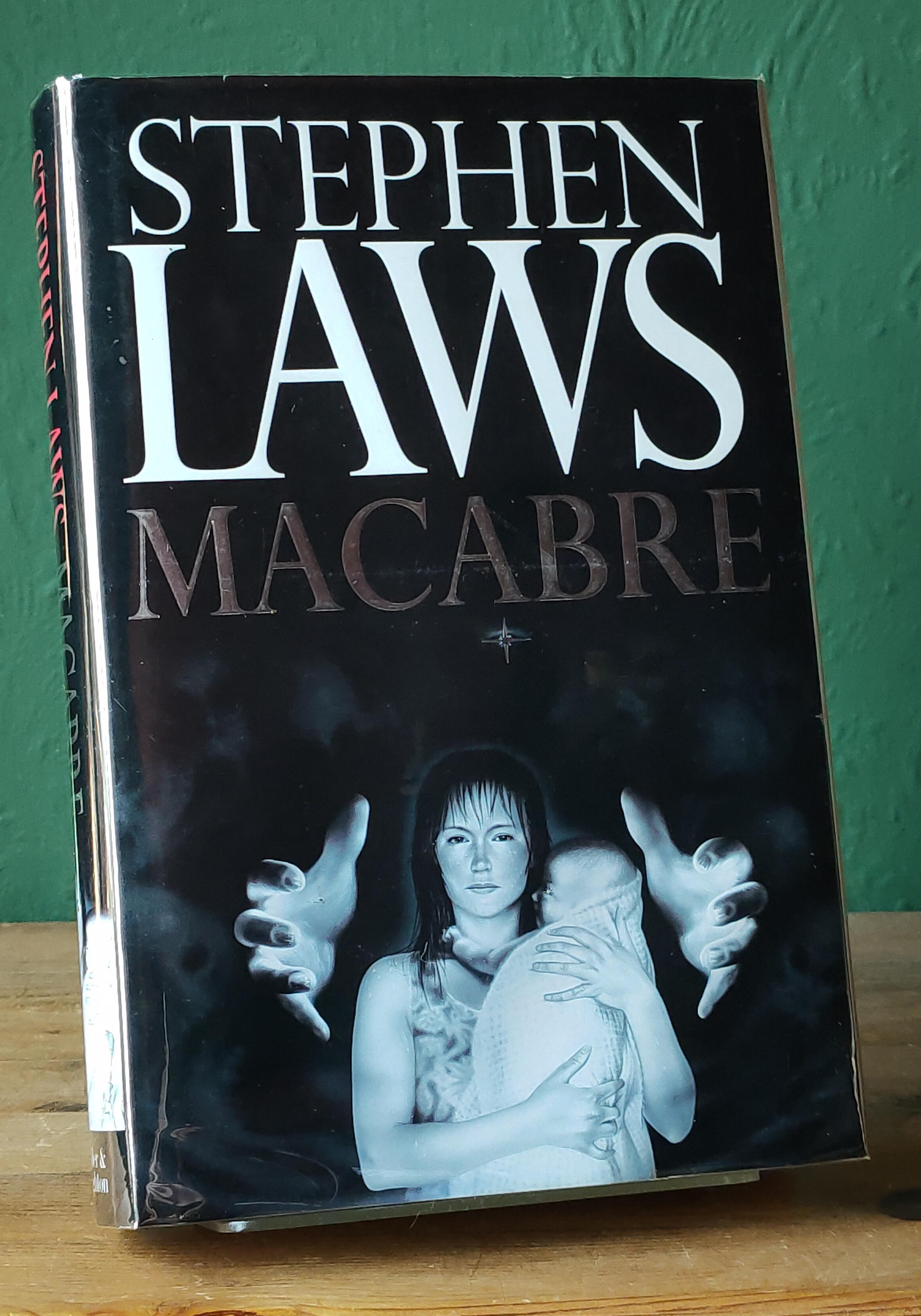 Macabre Signed UK First Edition