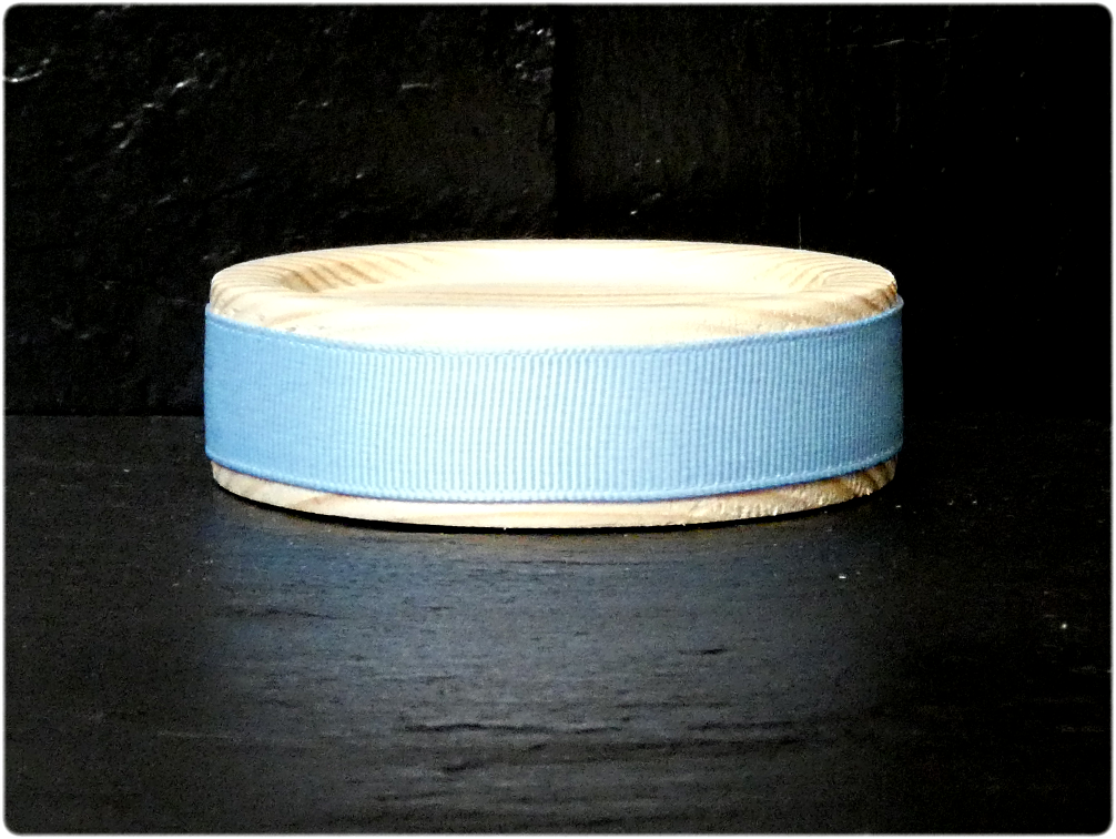 Lace is available in Pink and Blue. This base is suitable for all our candles.