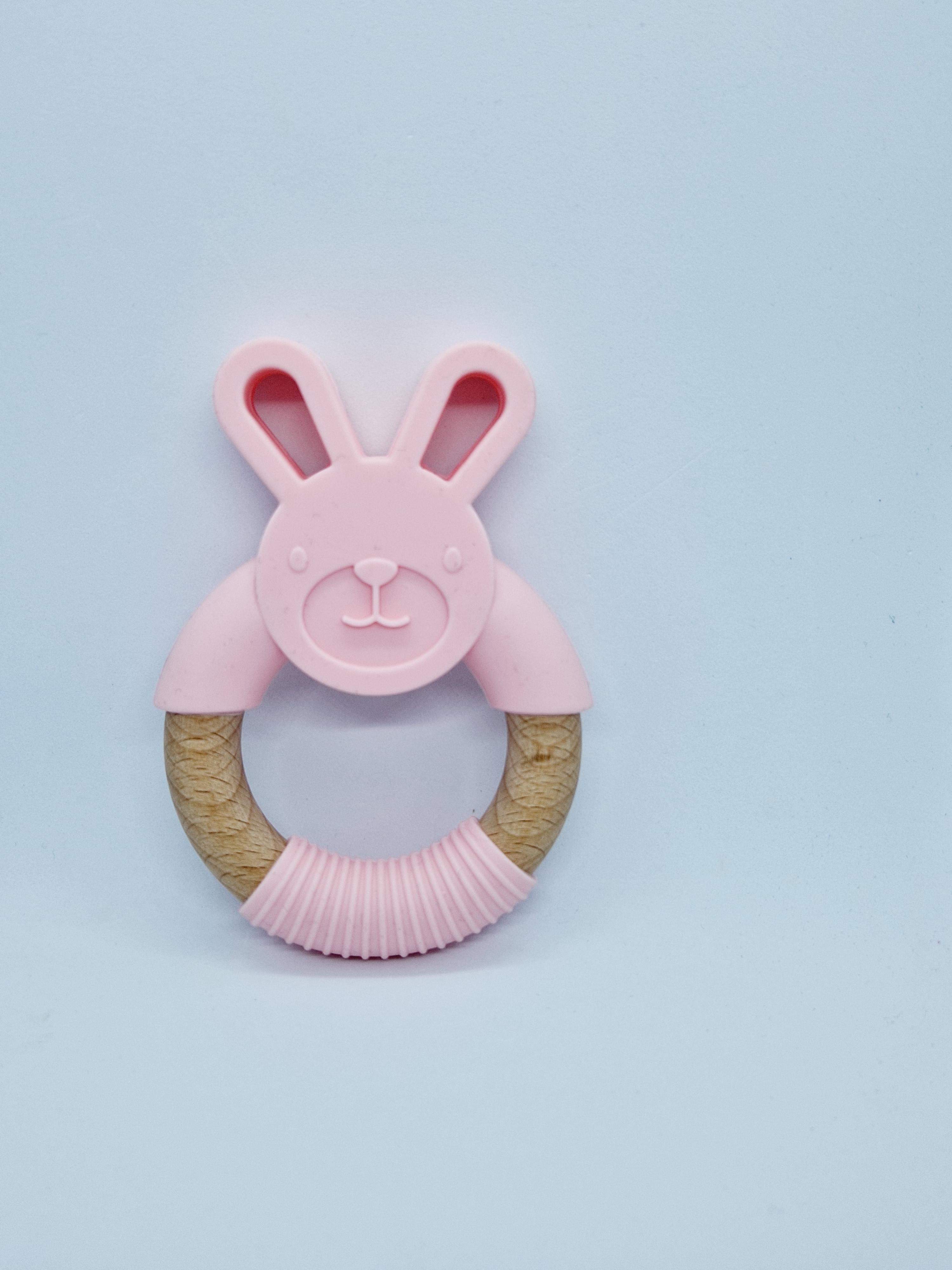 Beech wood and silicone teether