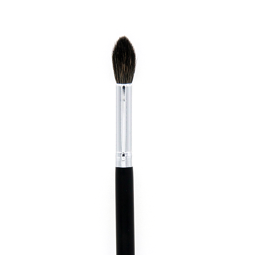 C512 PRO SCULPTING CREASE BRUSH