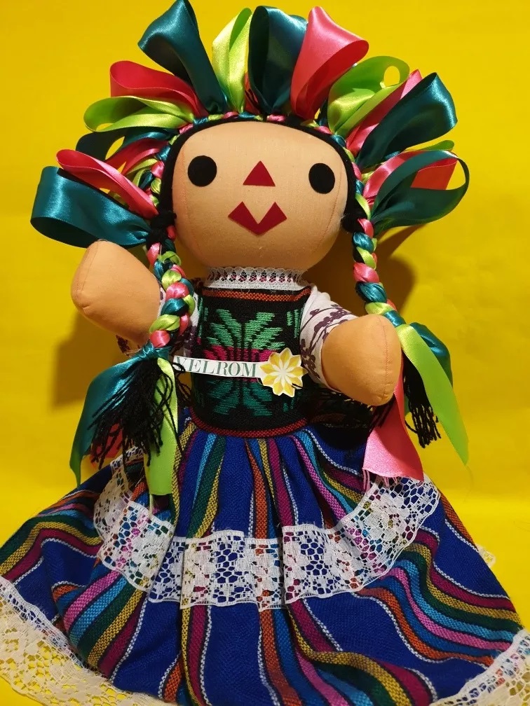 mazahua doll