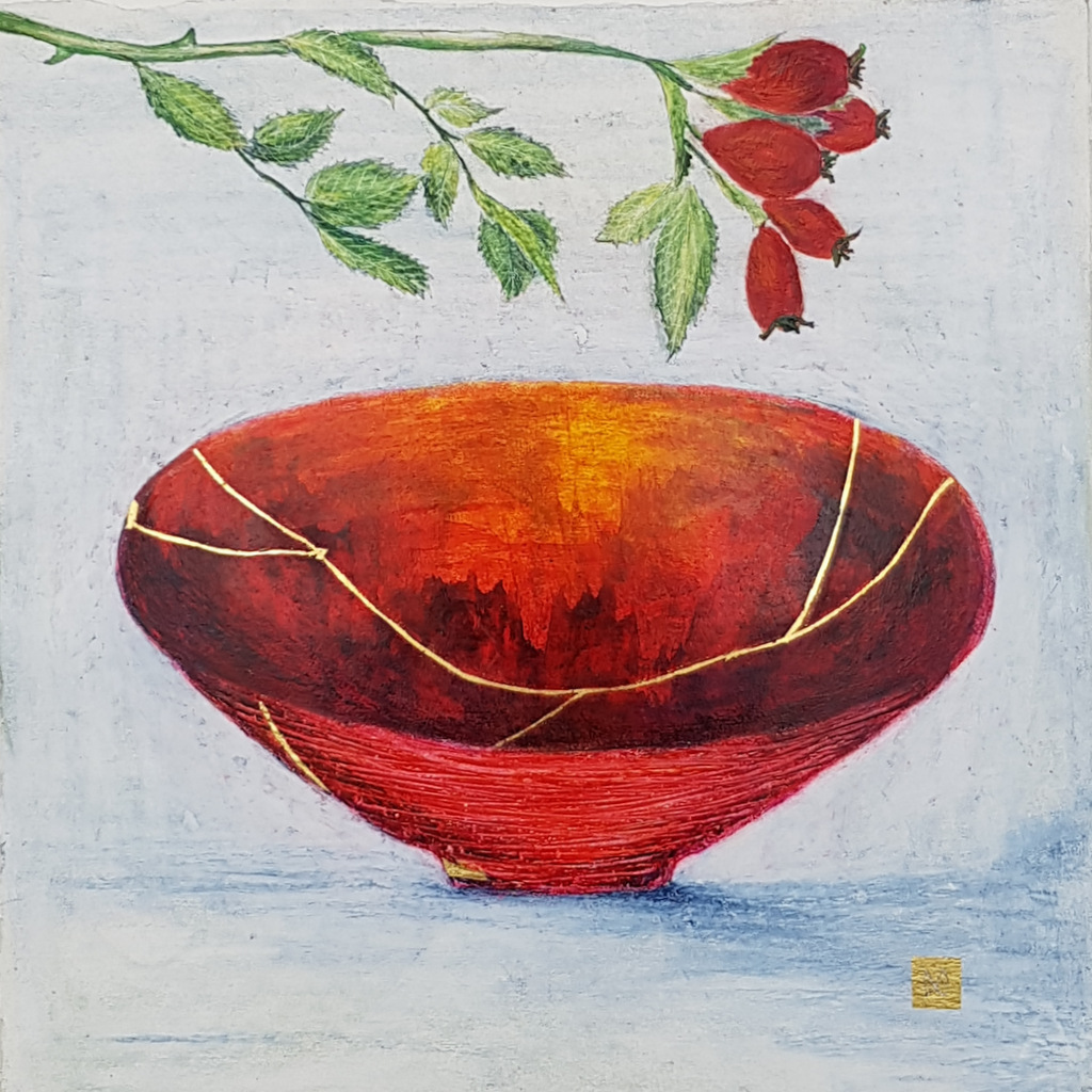 kintsugi bowl orange red rosehips ikebana broken bowl gold