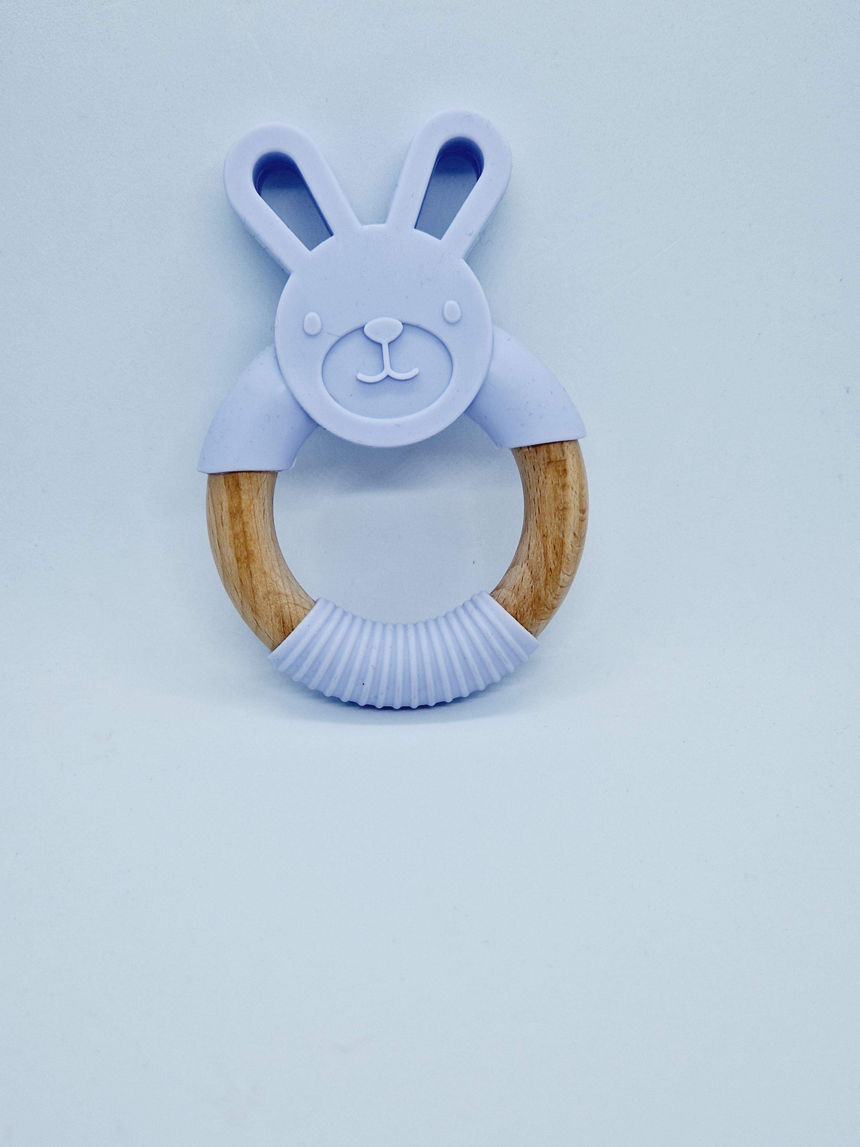 Beech wood and silicone teether