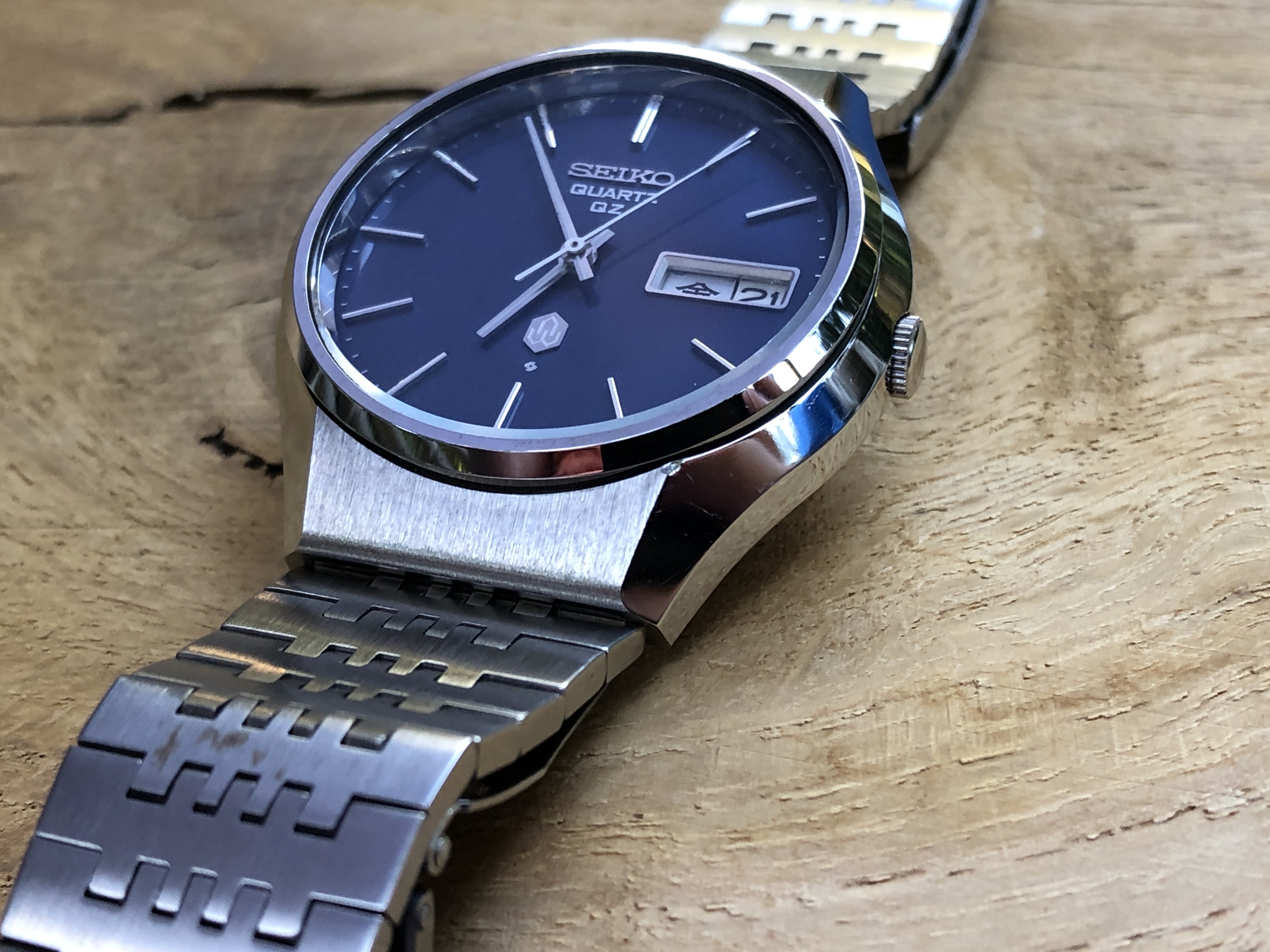 Seiko Quartz QZ 0923-8010