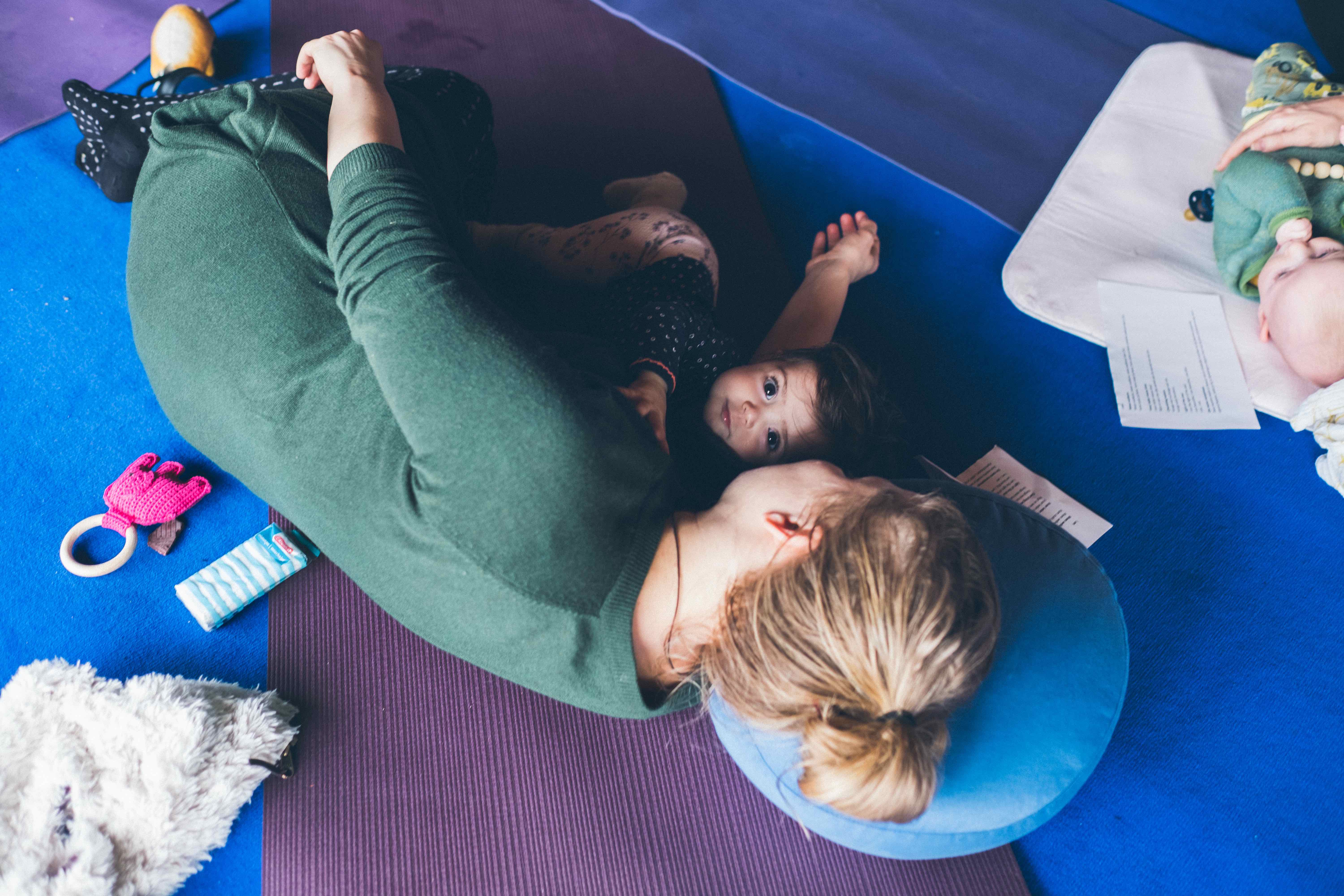 Total Yoga Nidra voor moeders met baby