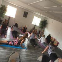 yoga groupjpg