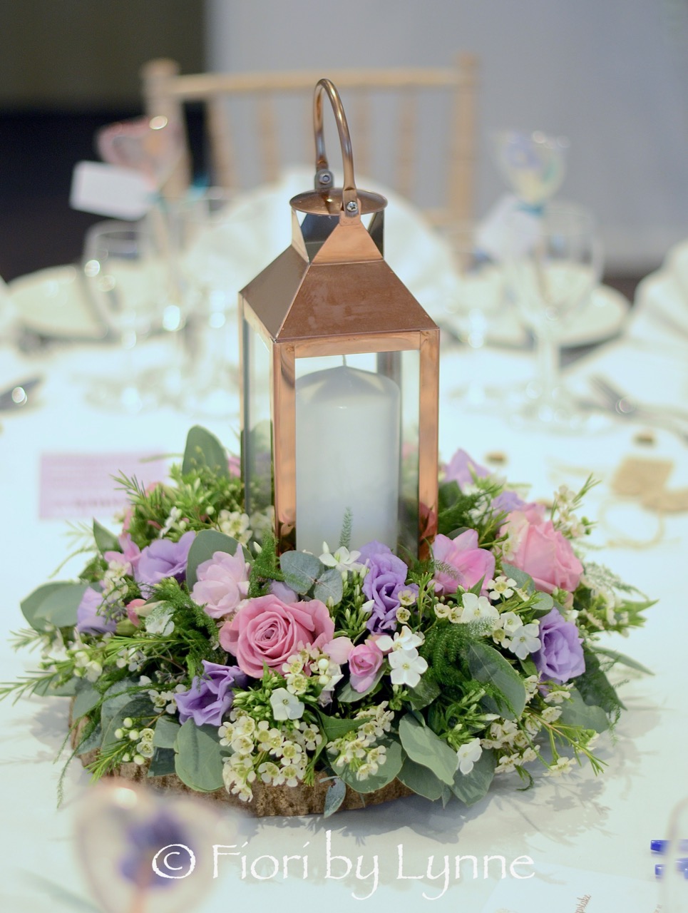 centrepiece,lantern-floral-wreath-country,style-pink,lilac+white.jpg