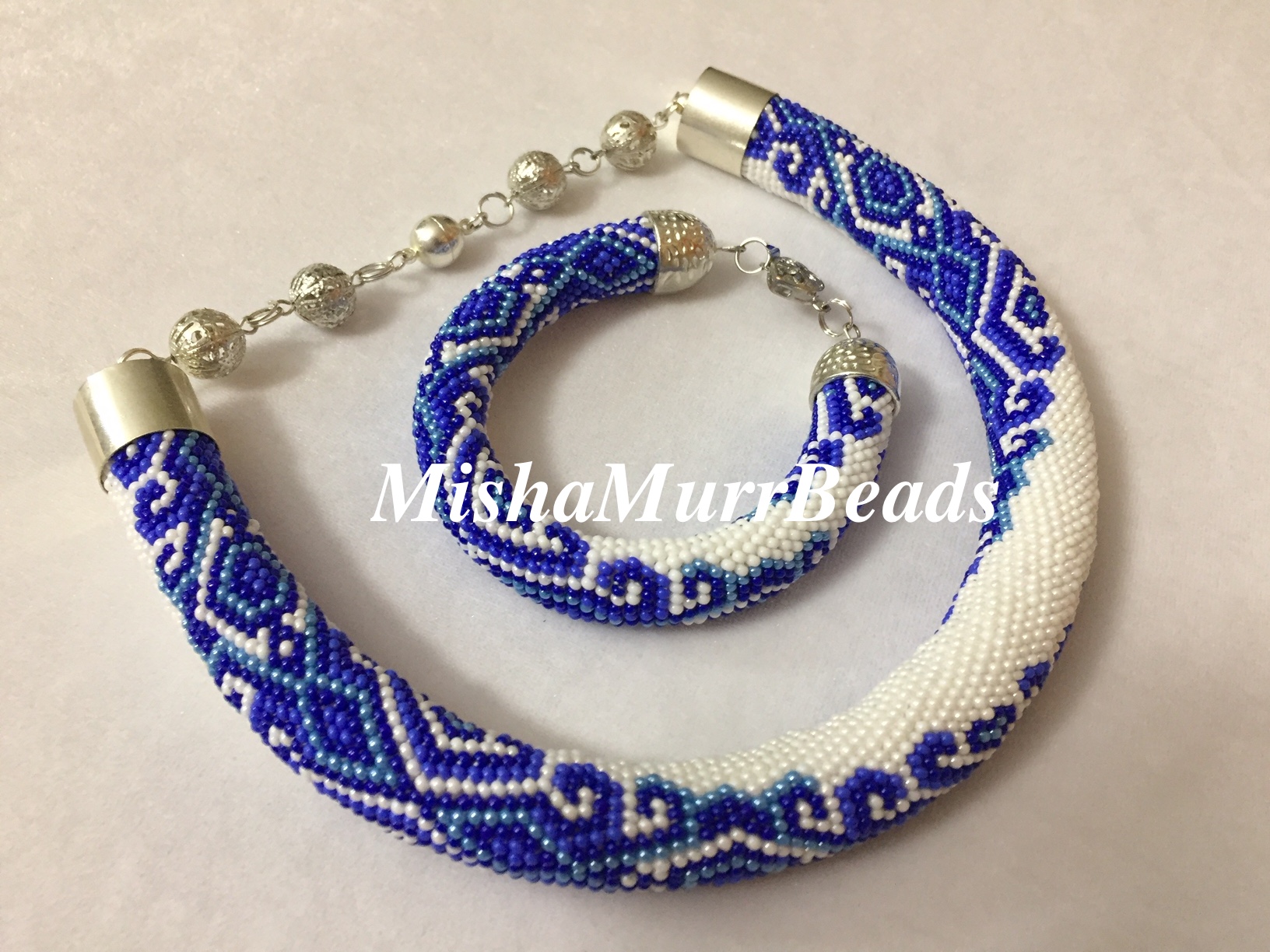 Beaded necklace and bracelet Gzhel
