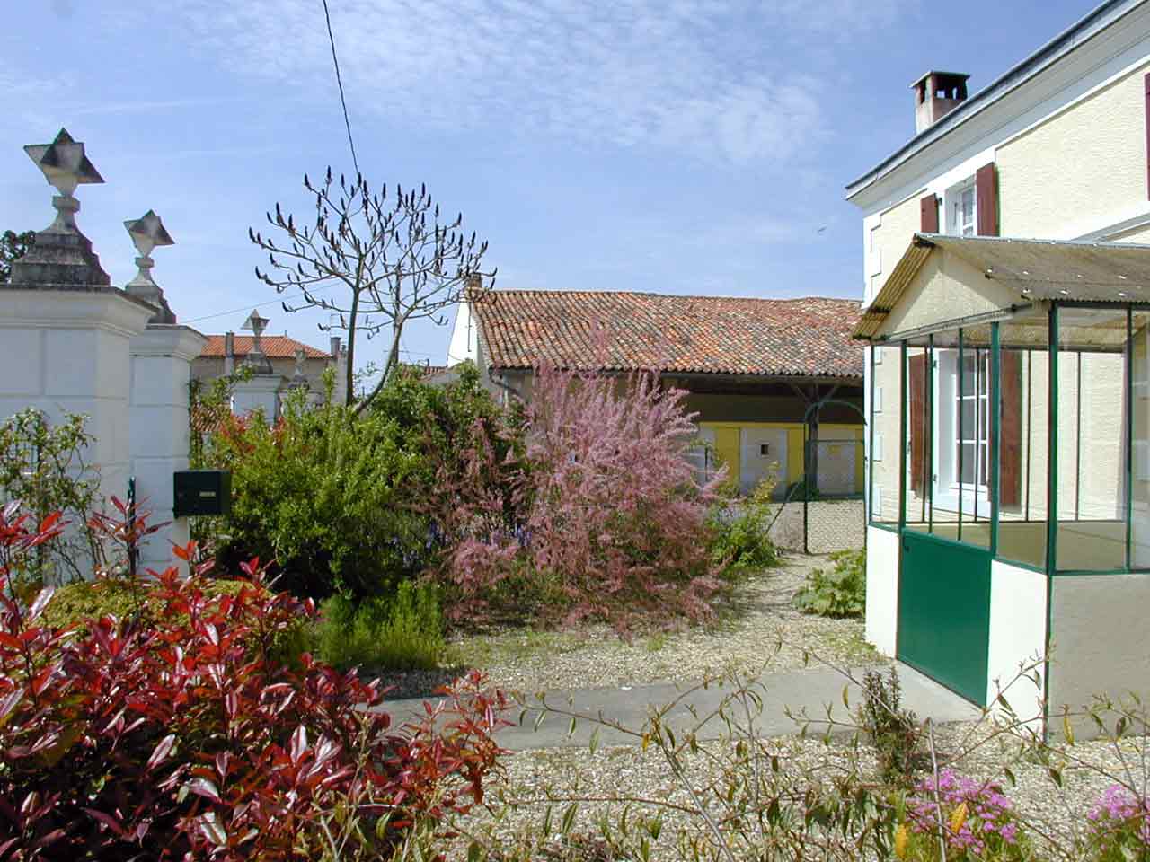 Charentaise house for sale, 3/4 bedrooms, Deux-Sevres, Poitou-Charentes, France