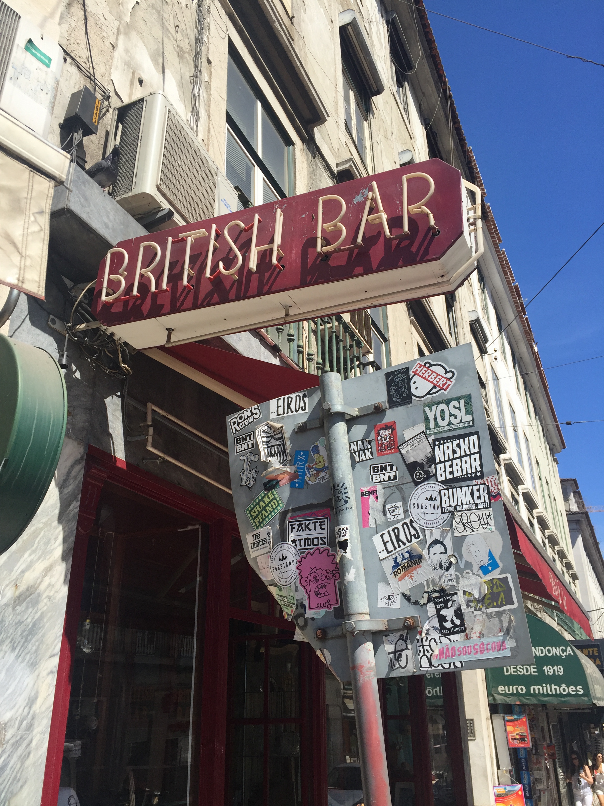britishbarjpg