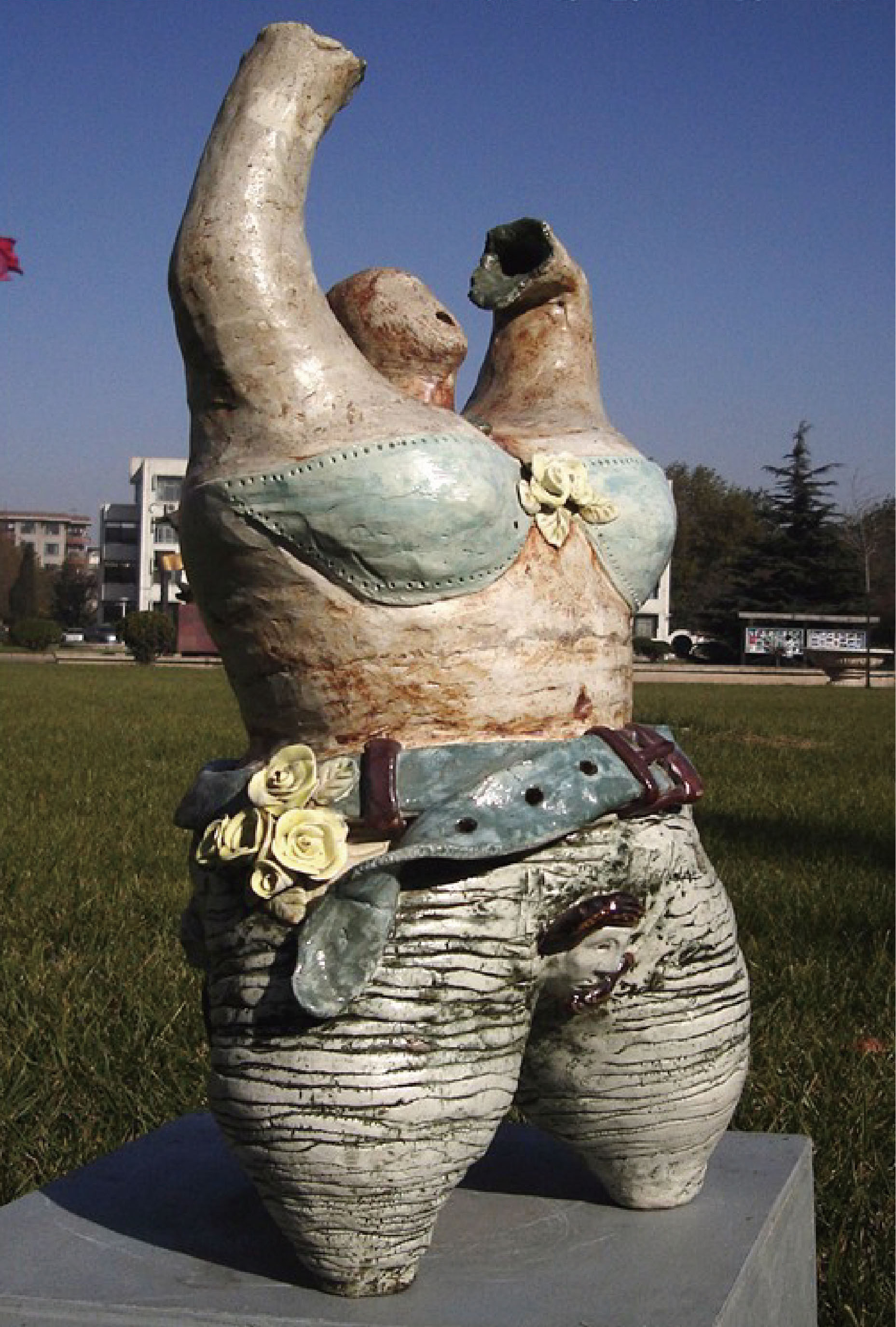 45-35-28cm2004jpg