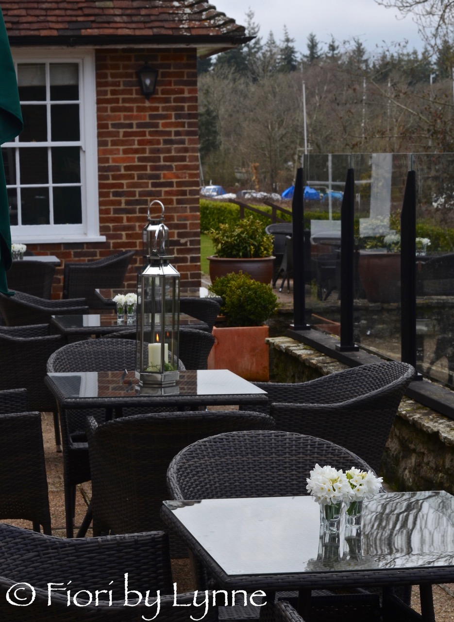 flowers,lanterns,outside-tables,wedding,MasterBuilders,BucklersHard.jpg