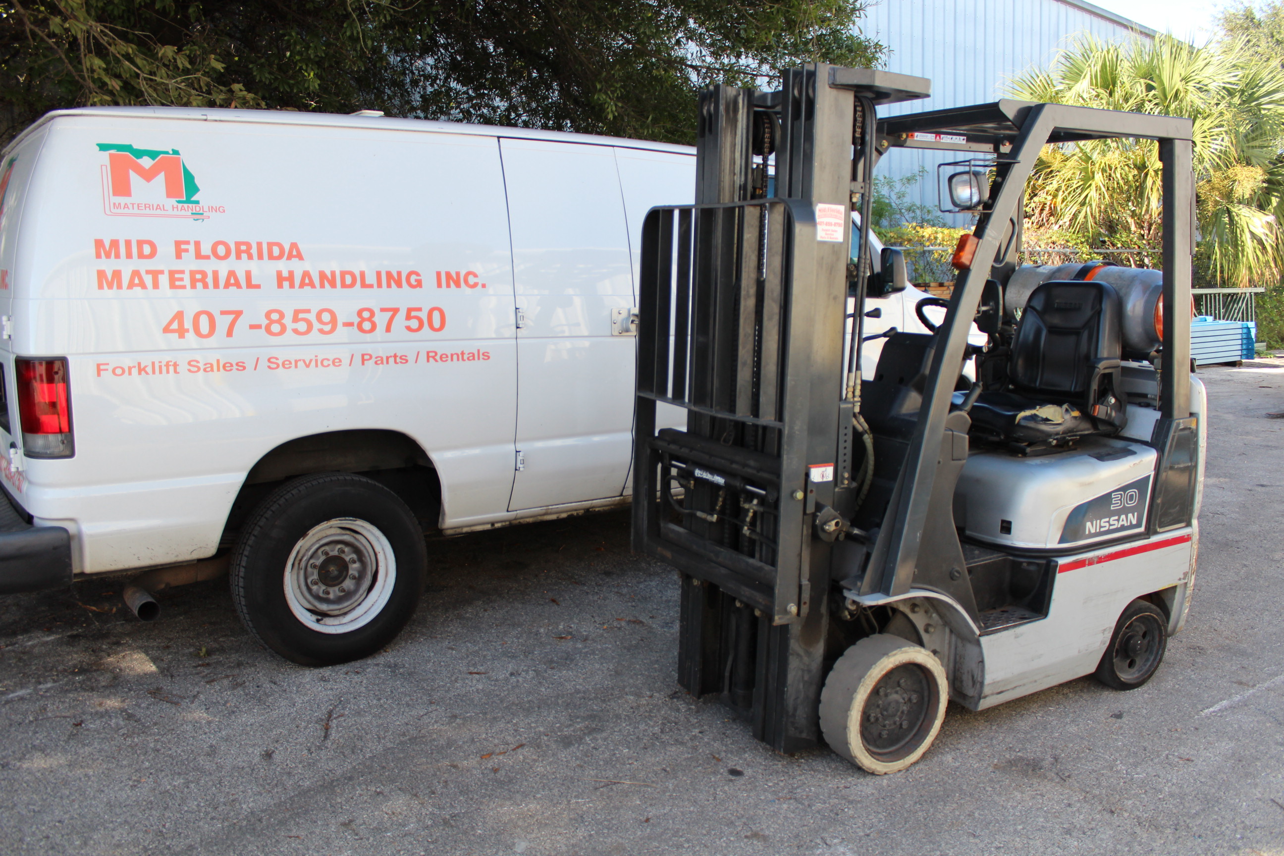 Orlando Forklift Rentals Material Handling (New & Used) in Orlando