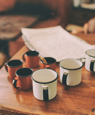 KITCHEN CUPS