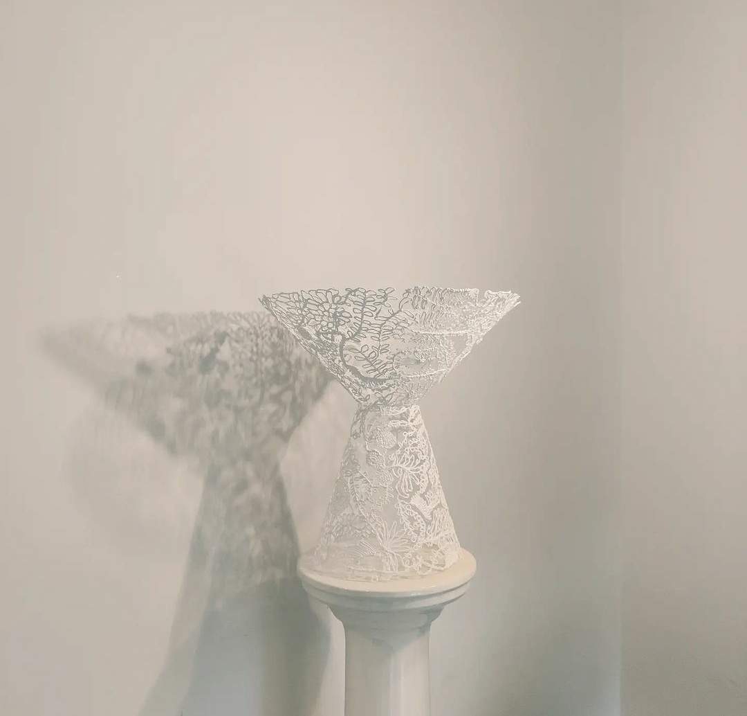 NEW-3D drawing vase white