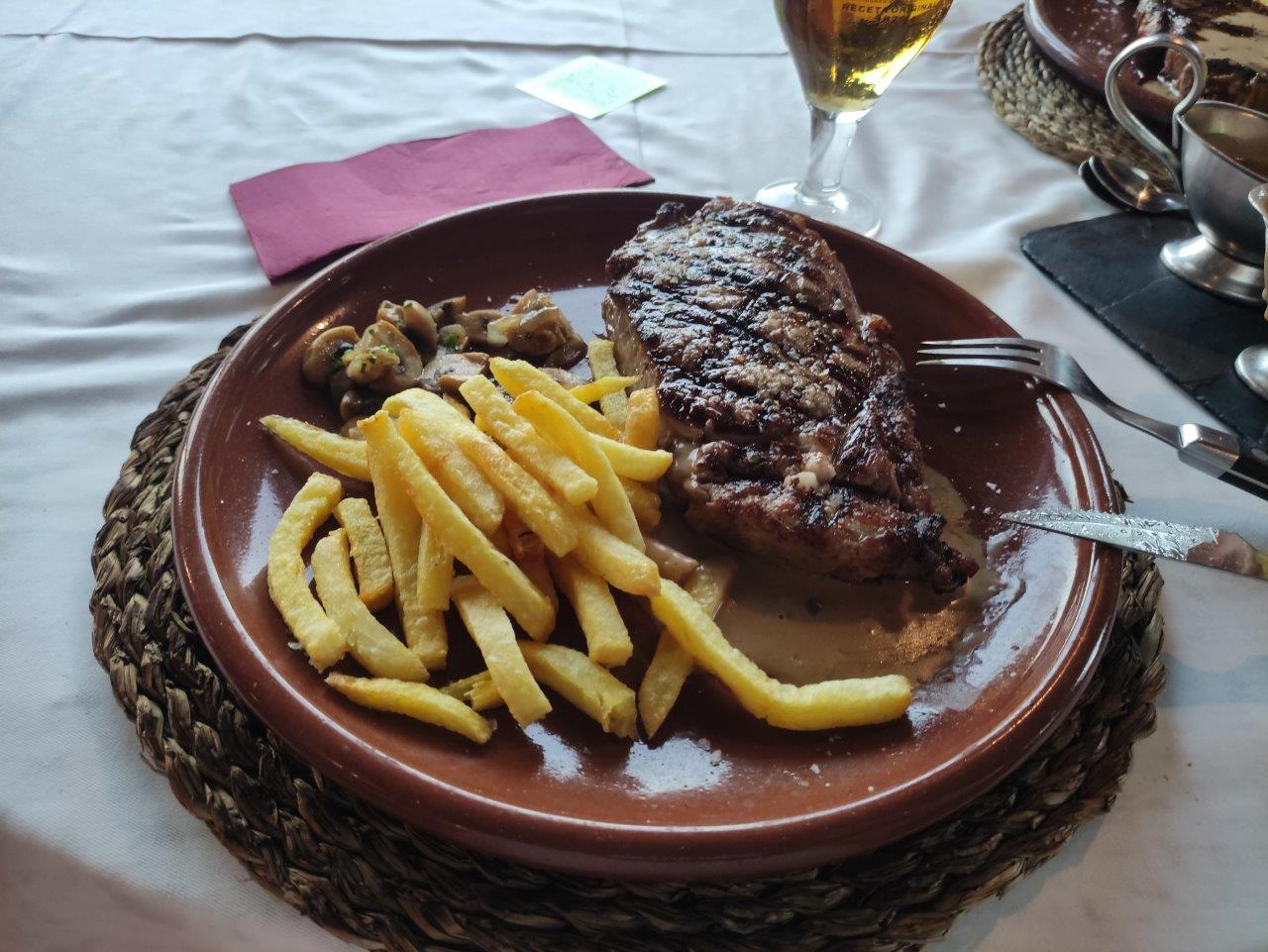 Heerlijke steak, Venta el Charco, Los Romanes