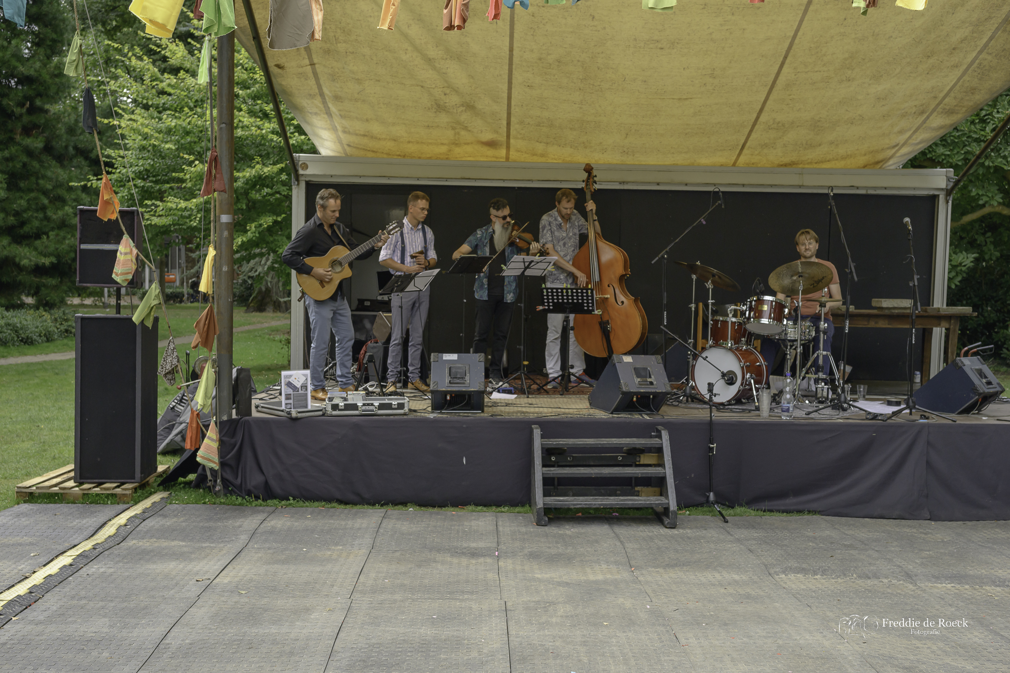 Wilhelminapark viert de zomer   _ Tilburg   _  Foto _ Freddie de Roeck _  18 Aug 2024 _ -18jpg