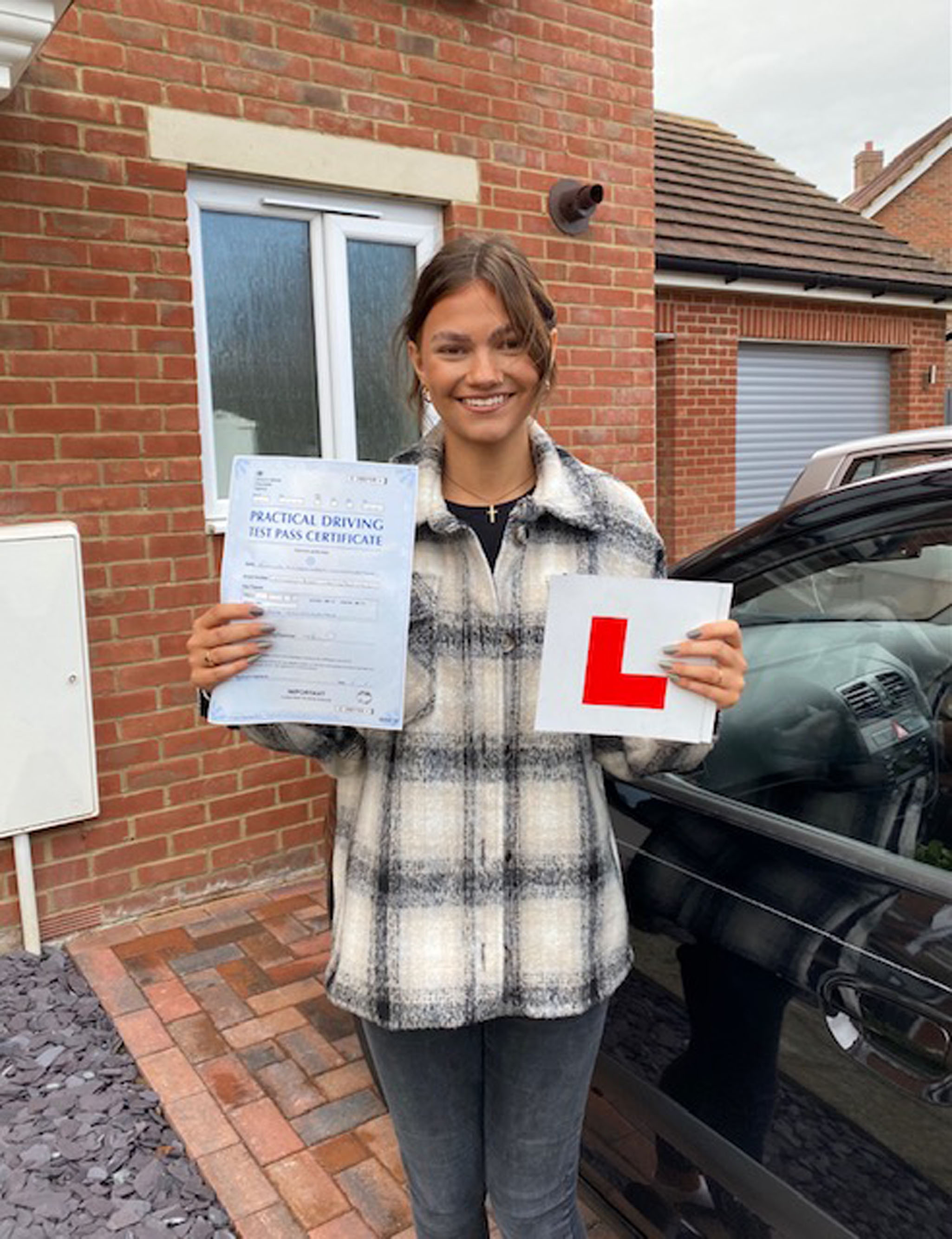 ”I found Helen to be a great driving instructress, very down to earth with a great sense humour. She immediately put me at ease and has a very straightforward method of teaching and makes everything easy to understand.   It's been great fun learning with Helen, it feels like I'm having a lesson from a friend rather than an instructor, I really can't thank Helen enough for making learning to drive so much fun and helping me pass 1st time.   I would have no hesitation recommending Helen if you're looking for a driving instructor, not only will you be taught by a highly experienced instructor you'll have fun learning as well and making a friend.”  Emma W - 25 September 2020
