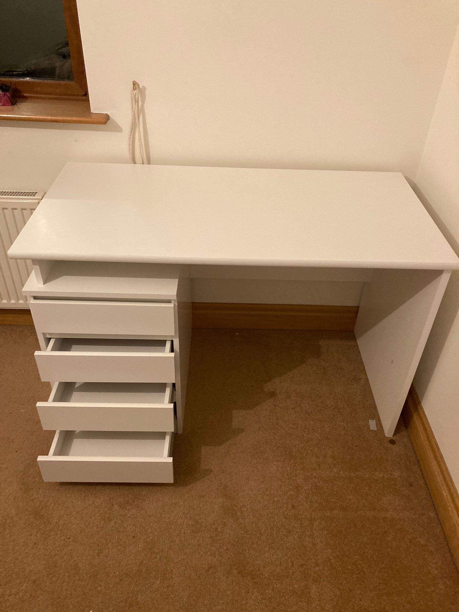 flat pack furniture assembly