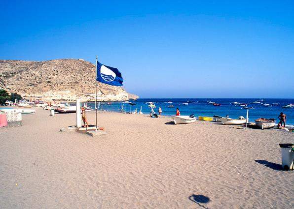Ontdek de 10 nieuwe Blue Flag-stranden in Spanje voor 2023