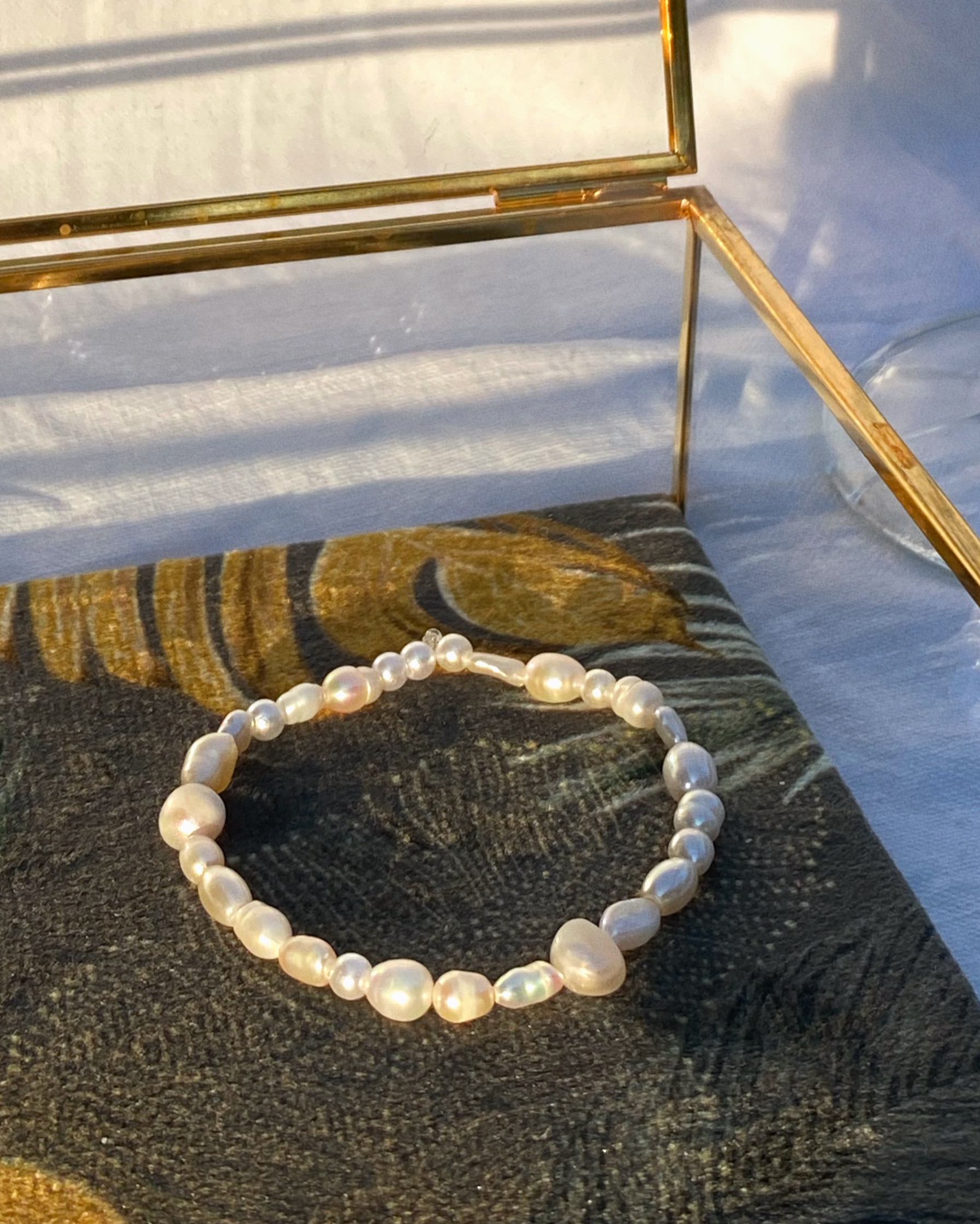 freshwater pearls bracelet
