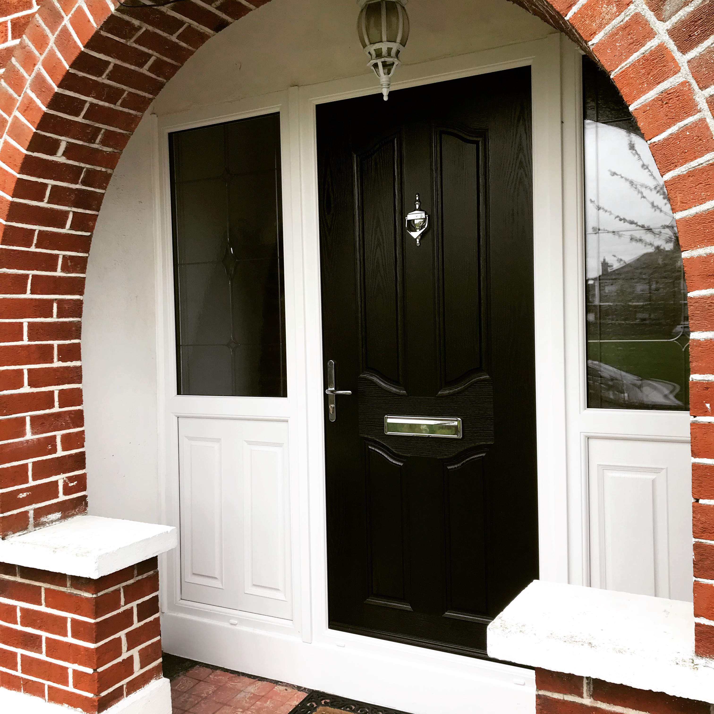 APEER APL1 COMPOSITE FRONT DOOR FITTED BY ASGARD WINDOWS IN GLASNEVIN