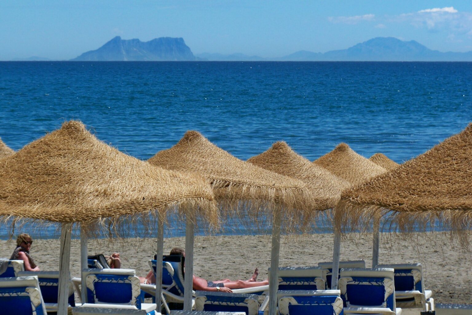 De idyllische stranden van Estepona: voor een onvergetelijke zomervakantie