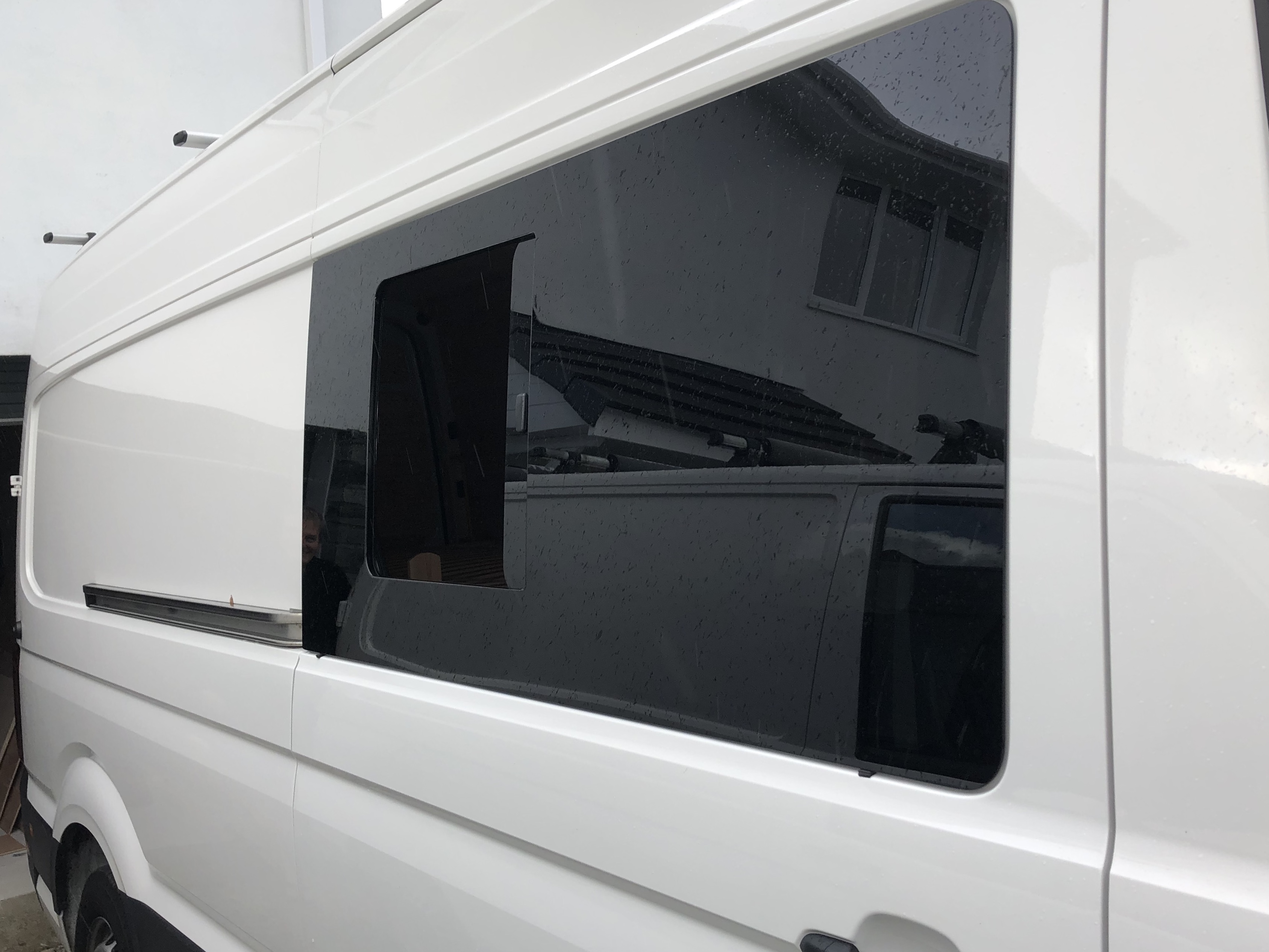 VW Crafter, MAN TGE 2017- Right Front Opening Window, Privacy Glass