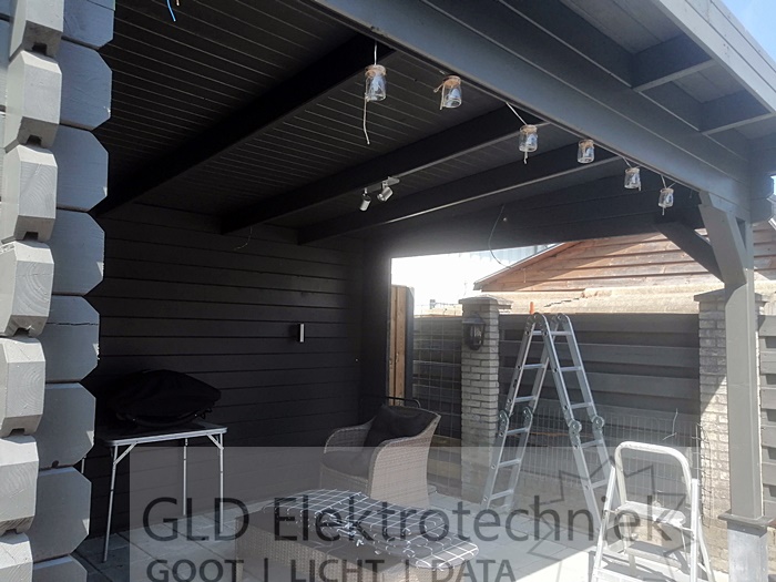 Elektra installatie in schuur en veranda