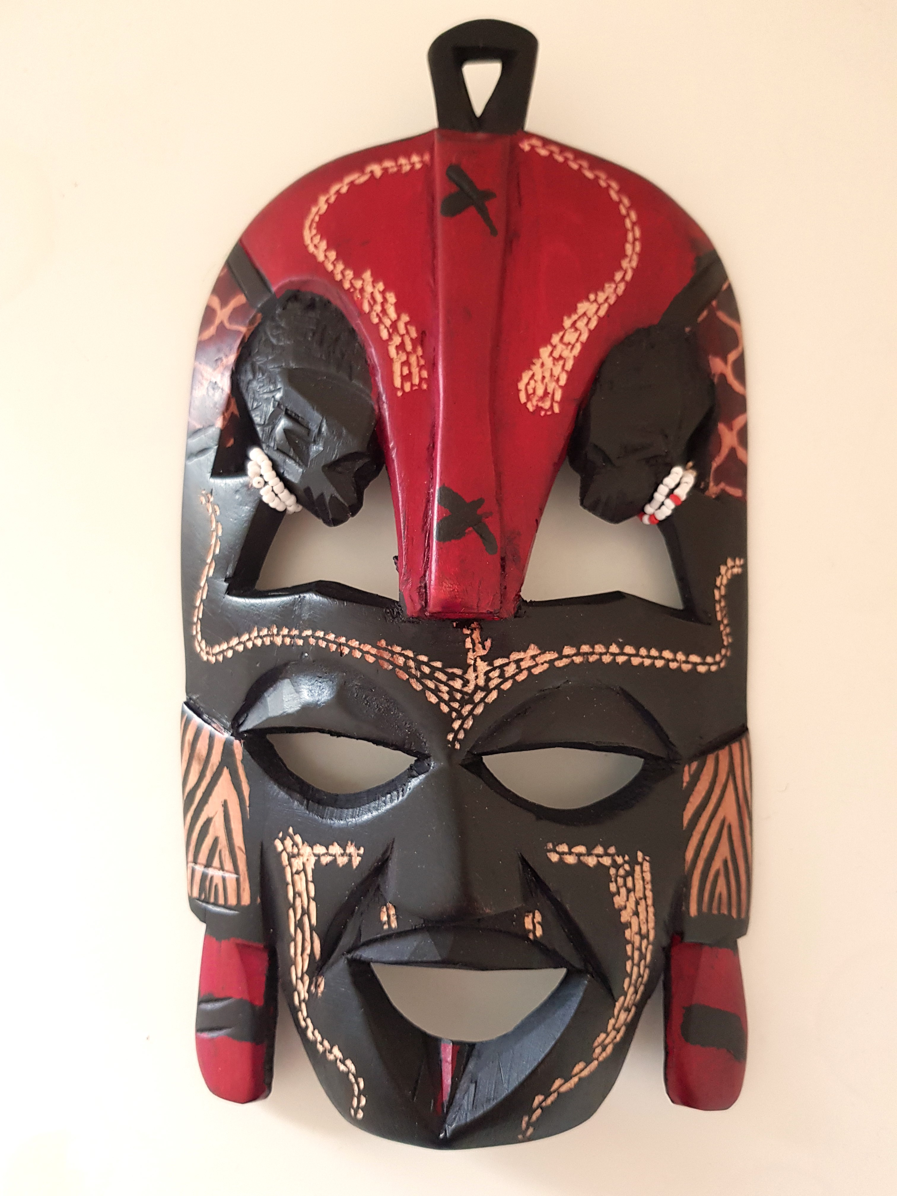 African Maasai Kissing Mask