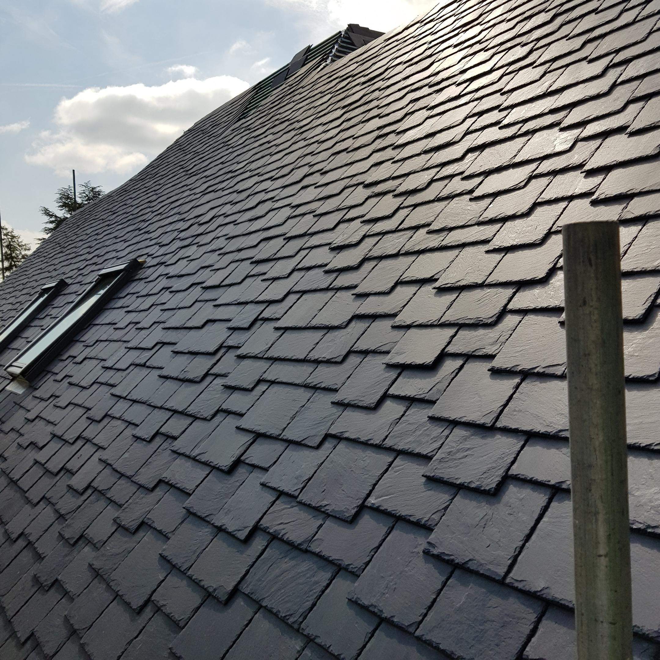 Beautiful slate roof supplied by Galex, random width random length, Staggered Butt, Cabrera Black