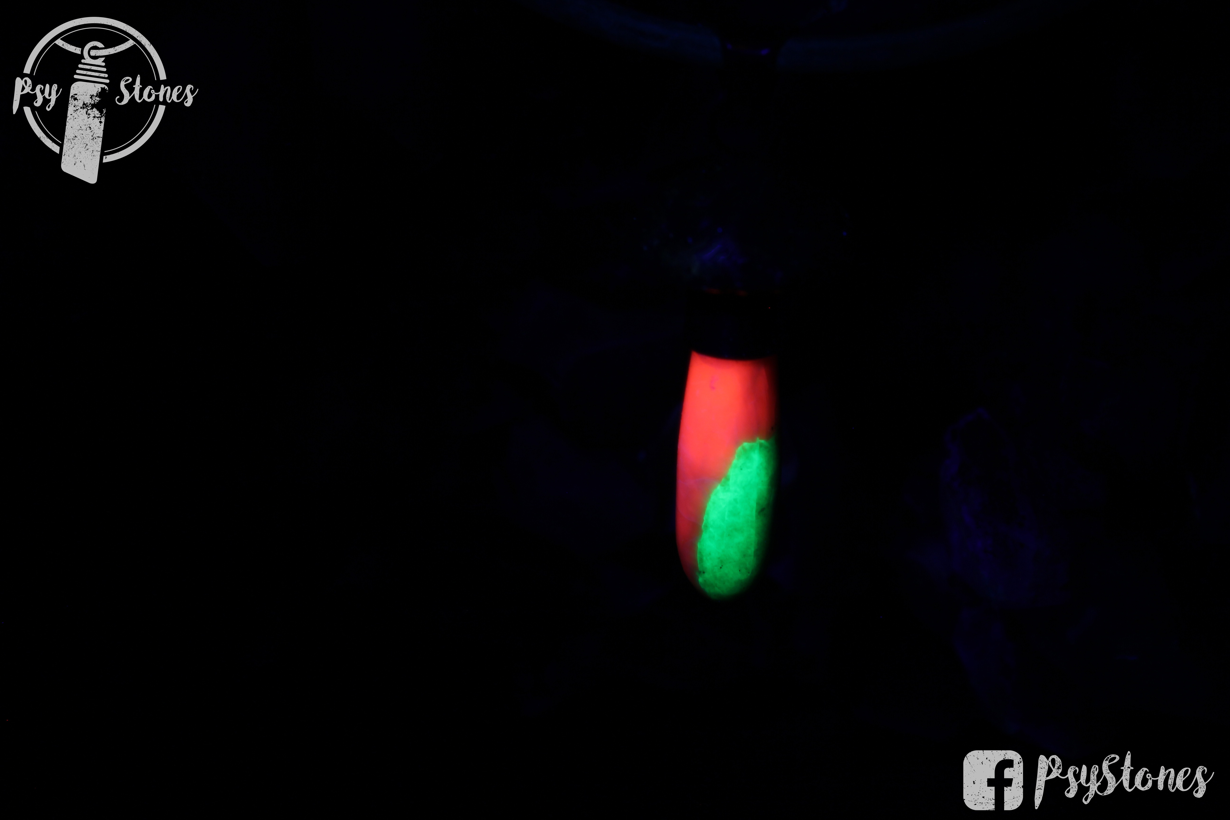 Fluorescent Mushroom with Willemite stem - WI001