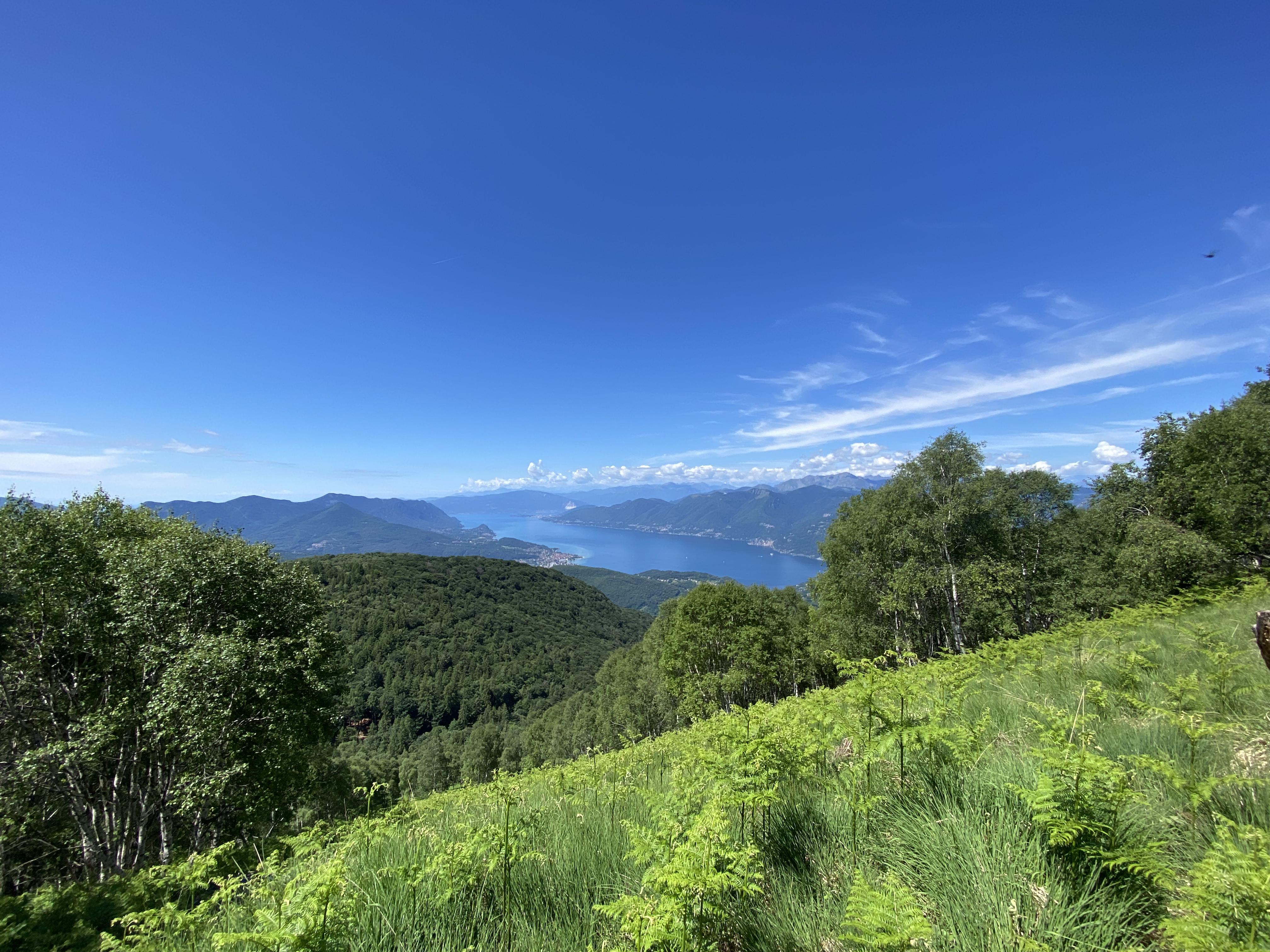 Weitsicht von Monte Lema