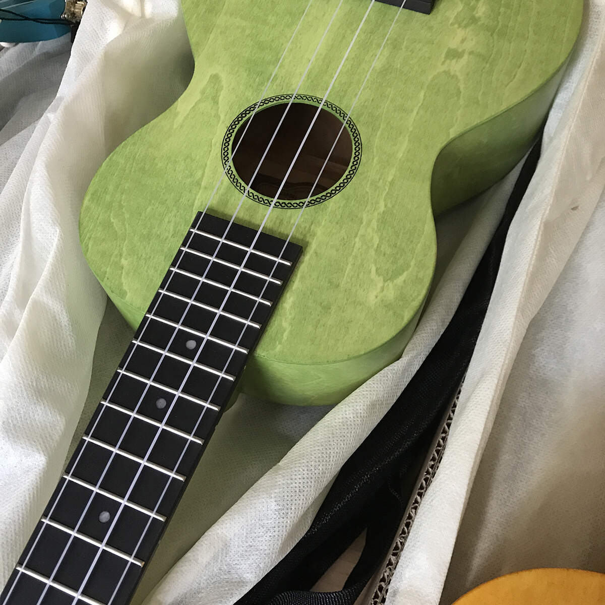 Mahalo beginners ukulele