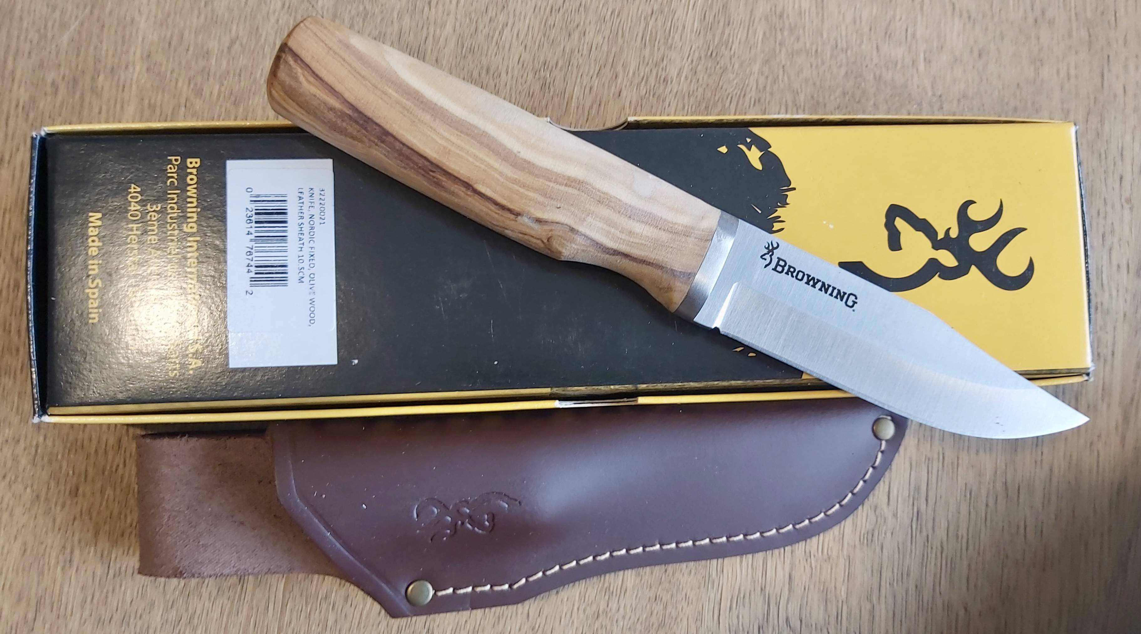 Browning, nordic fixed, olive wood, Prijs 139€