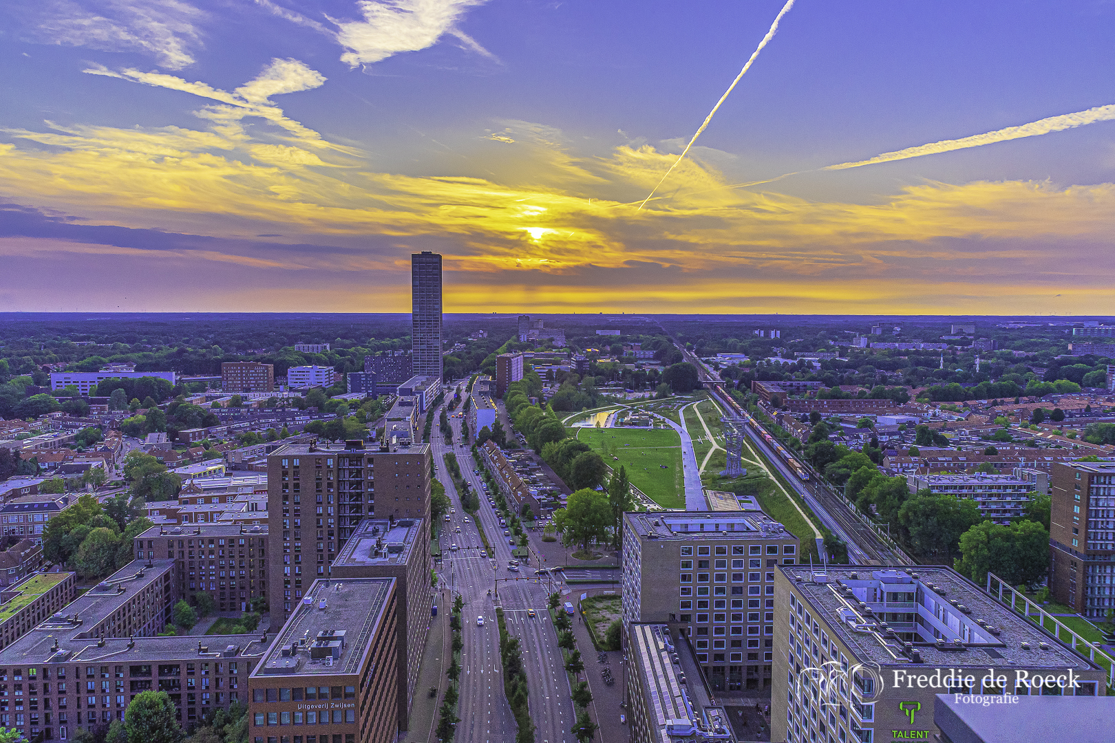 Foto s Skyline Van Tilburg Gezien Vanuit Penthouse Aan De Spoorlaan