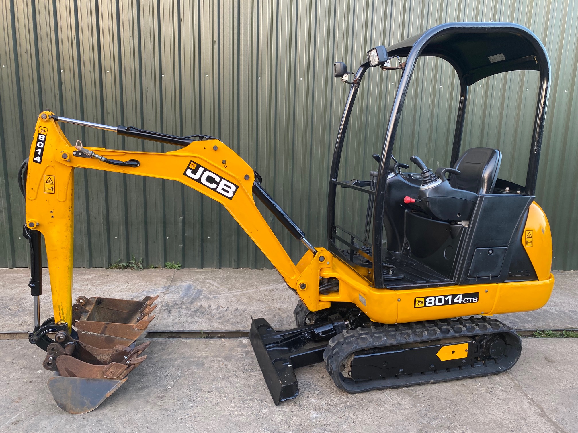 Used Mini Diggers For Sale used-mini-diggers-for-sale