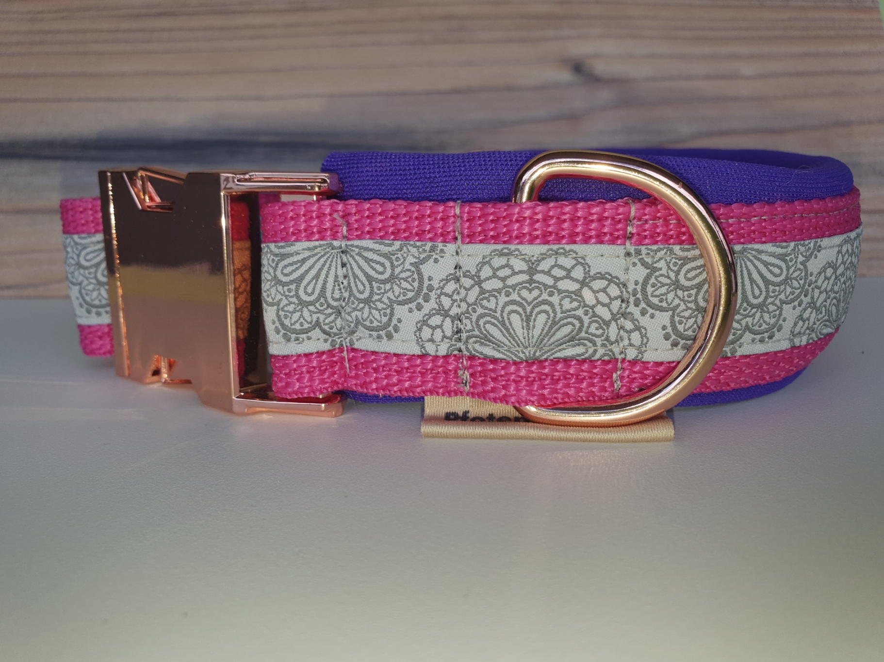 Halsband SpitzenWerk Silber auf pink Nr 15