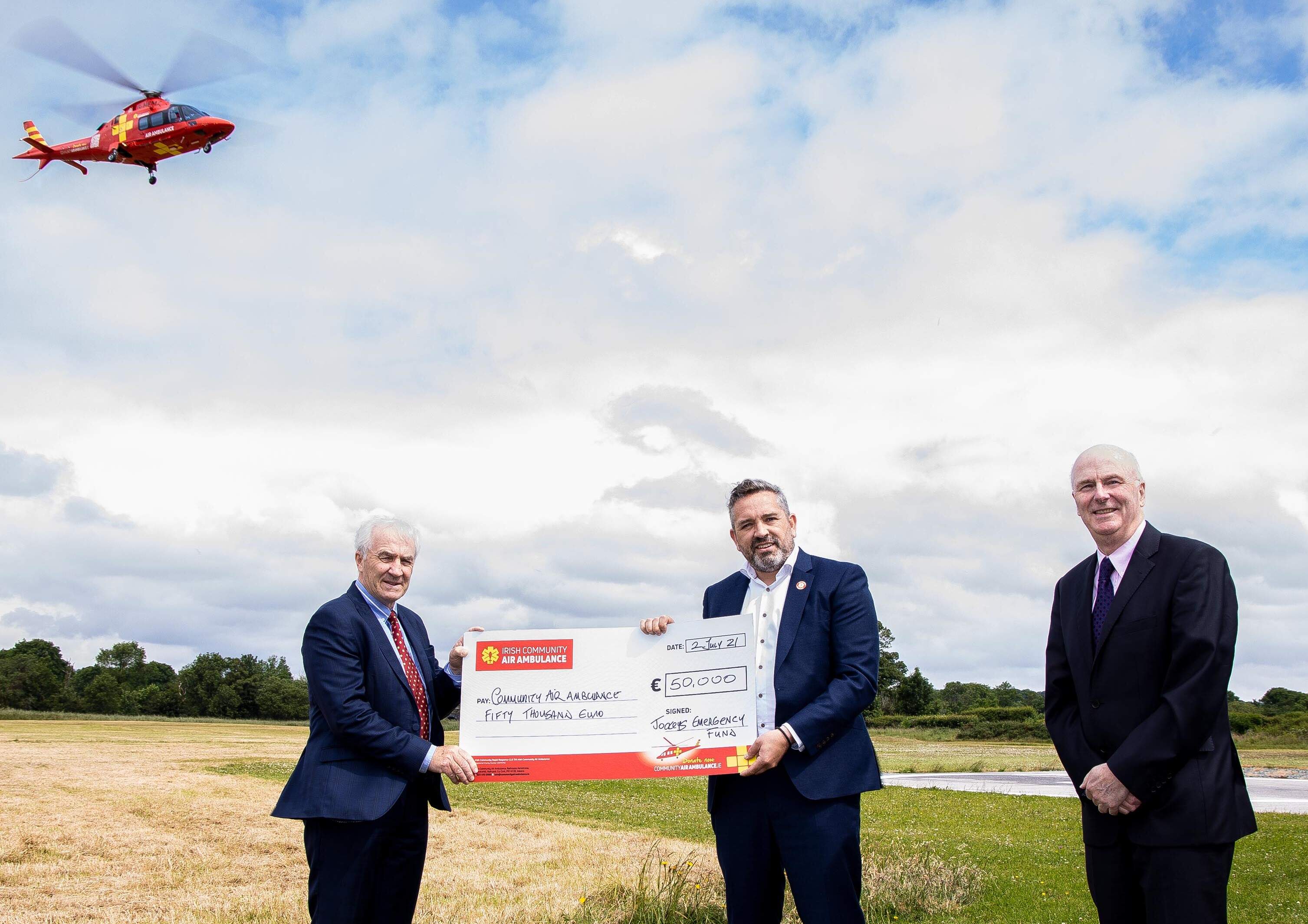 JOCKEYS EMERGENCY FUND MAKES €50,000 DONATION TO IRISH COMMUNITY AIR AMBULANCE SERVICE