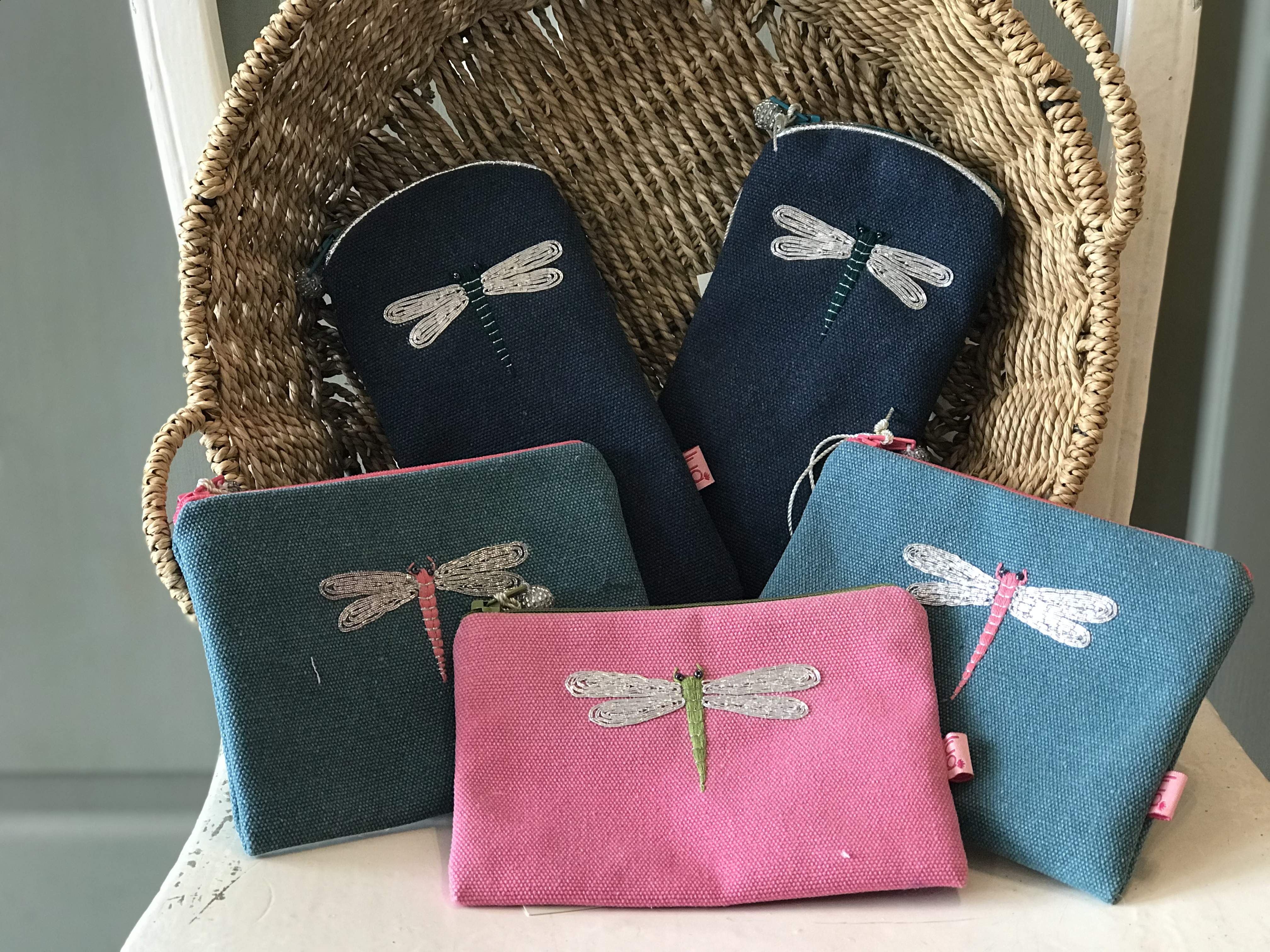 Lua Bee/Dragonfly Glasses, Money and Cosmetic Purses