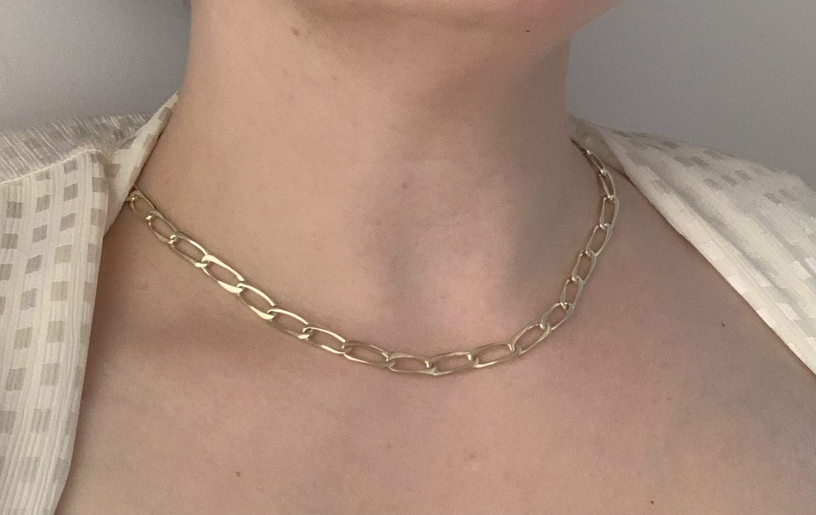 French link necklace