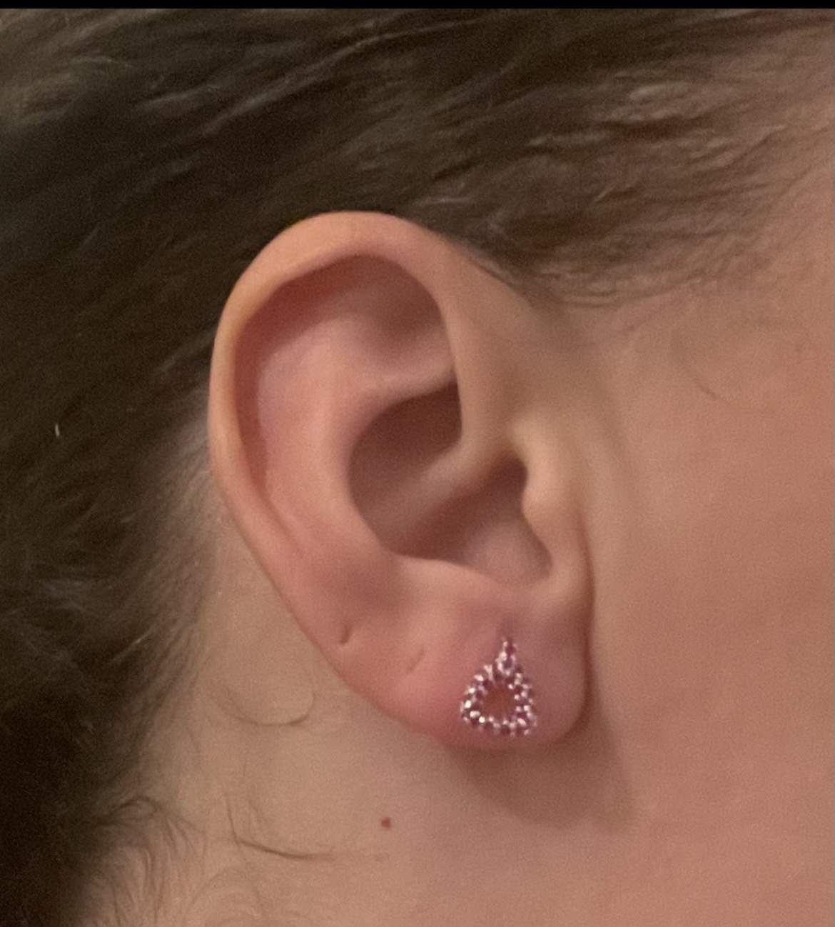 Sleek stirrup stud earrings (set with rubies)