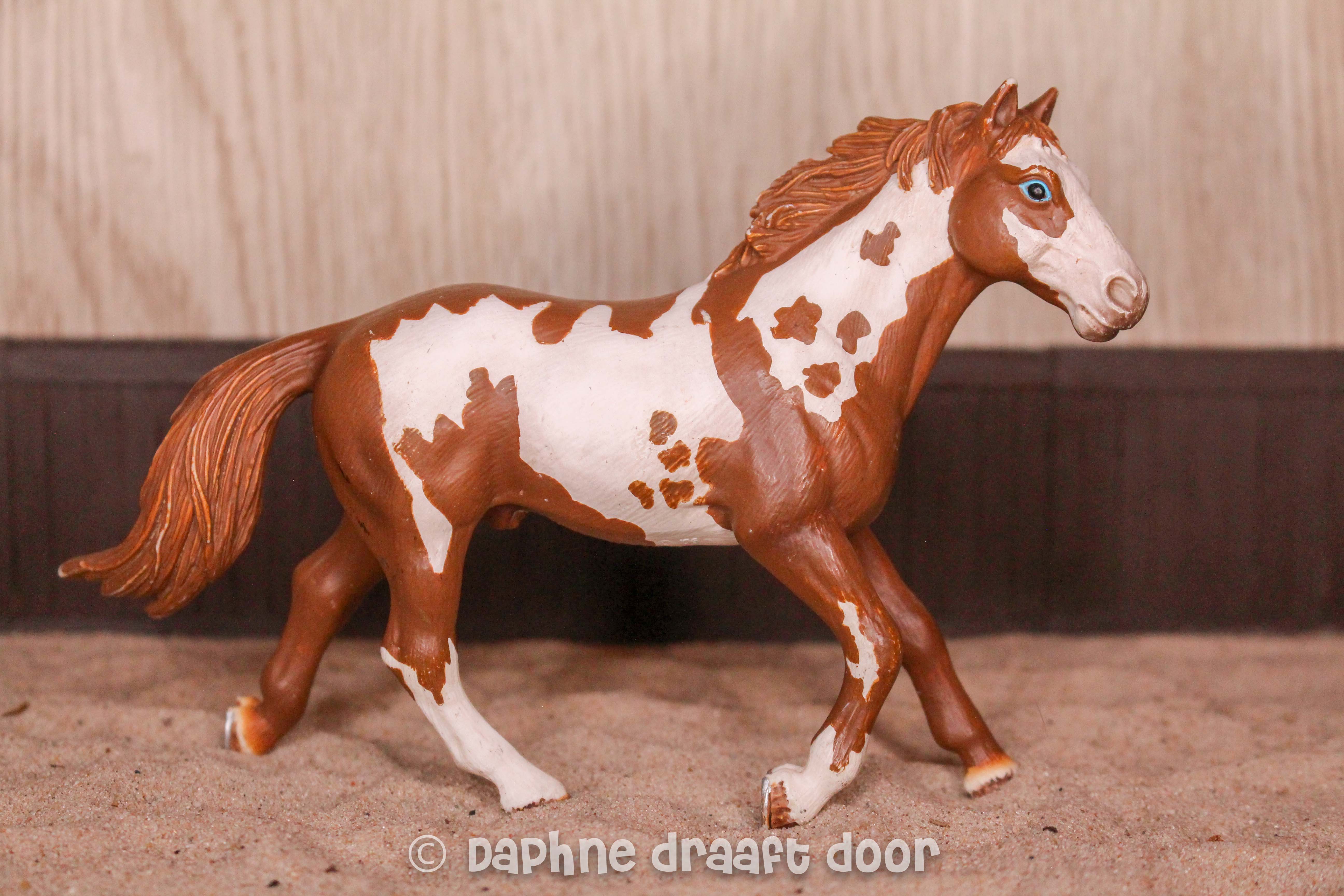 Schleich paard: Pinto hengst 13616